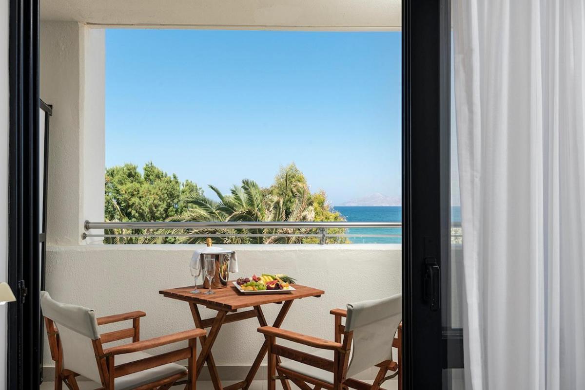 Smy Kos & Splash Hotel 4*