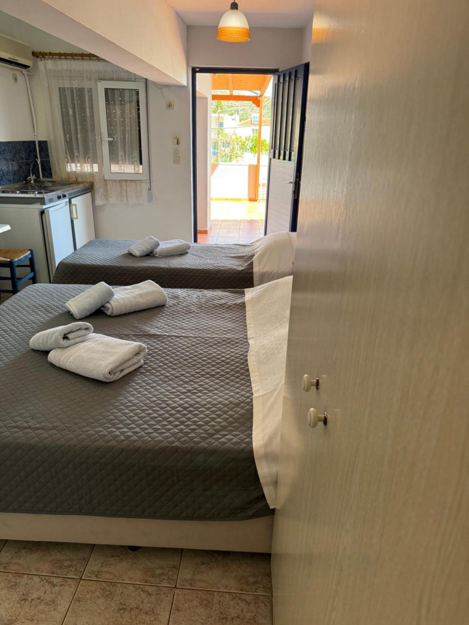 Guest house Vias *