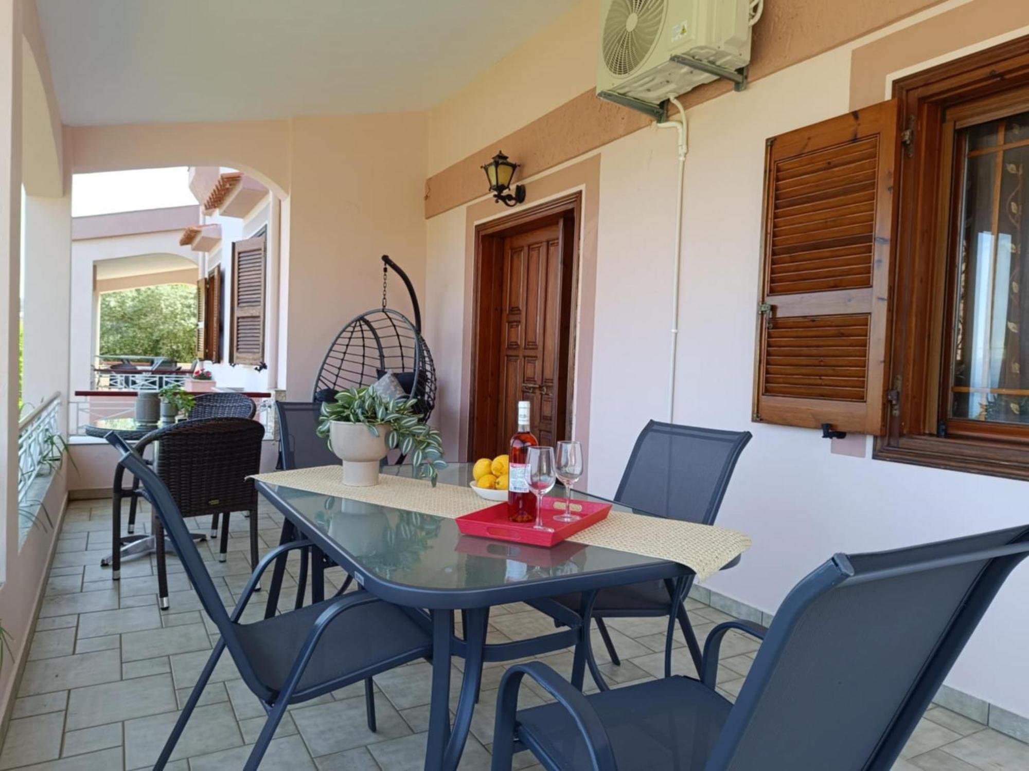 Apartment Melina 1 Koinira