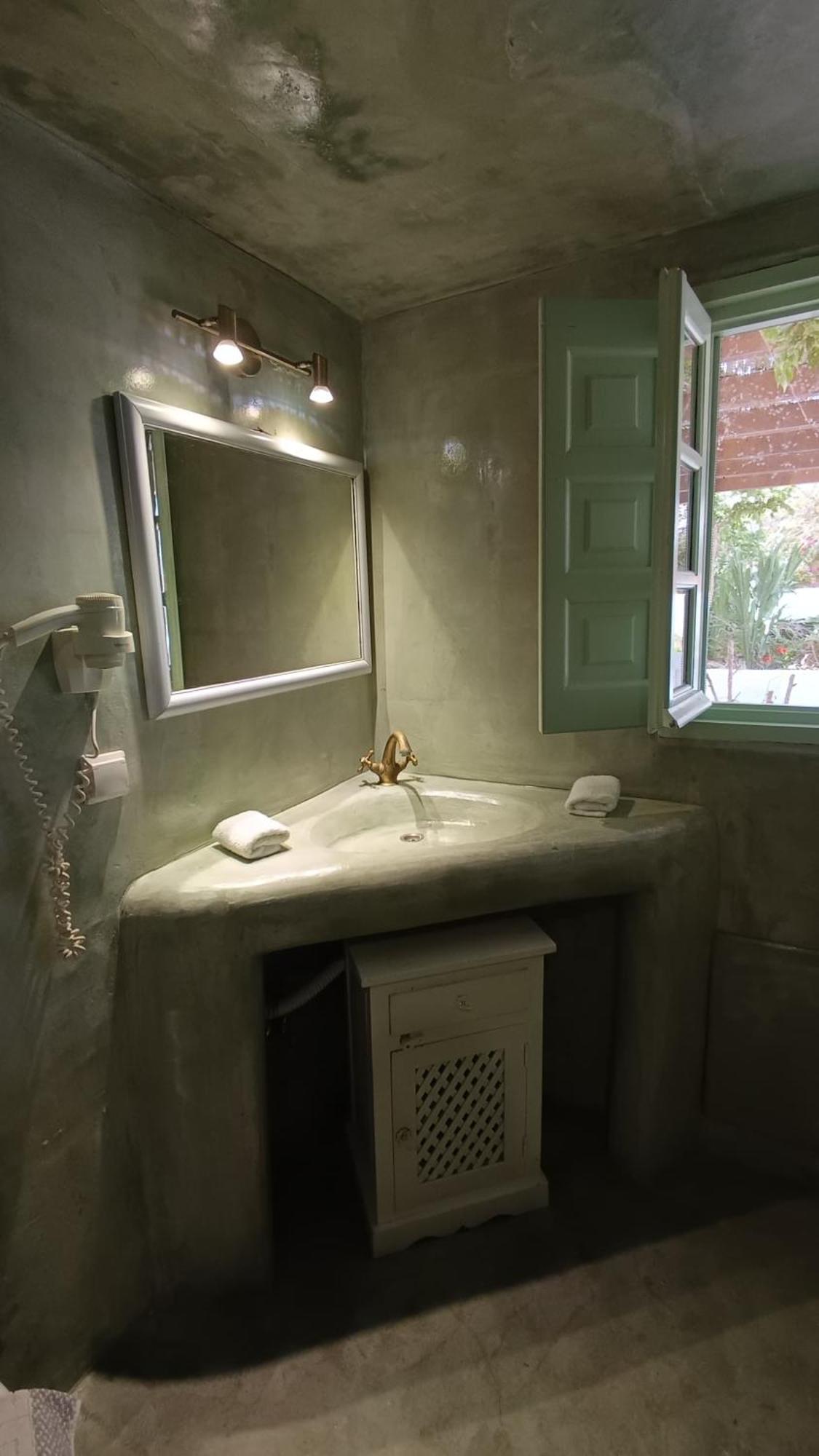 Kalitsi Canaves Apartment