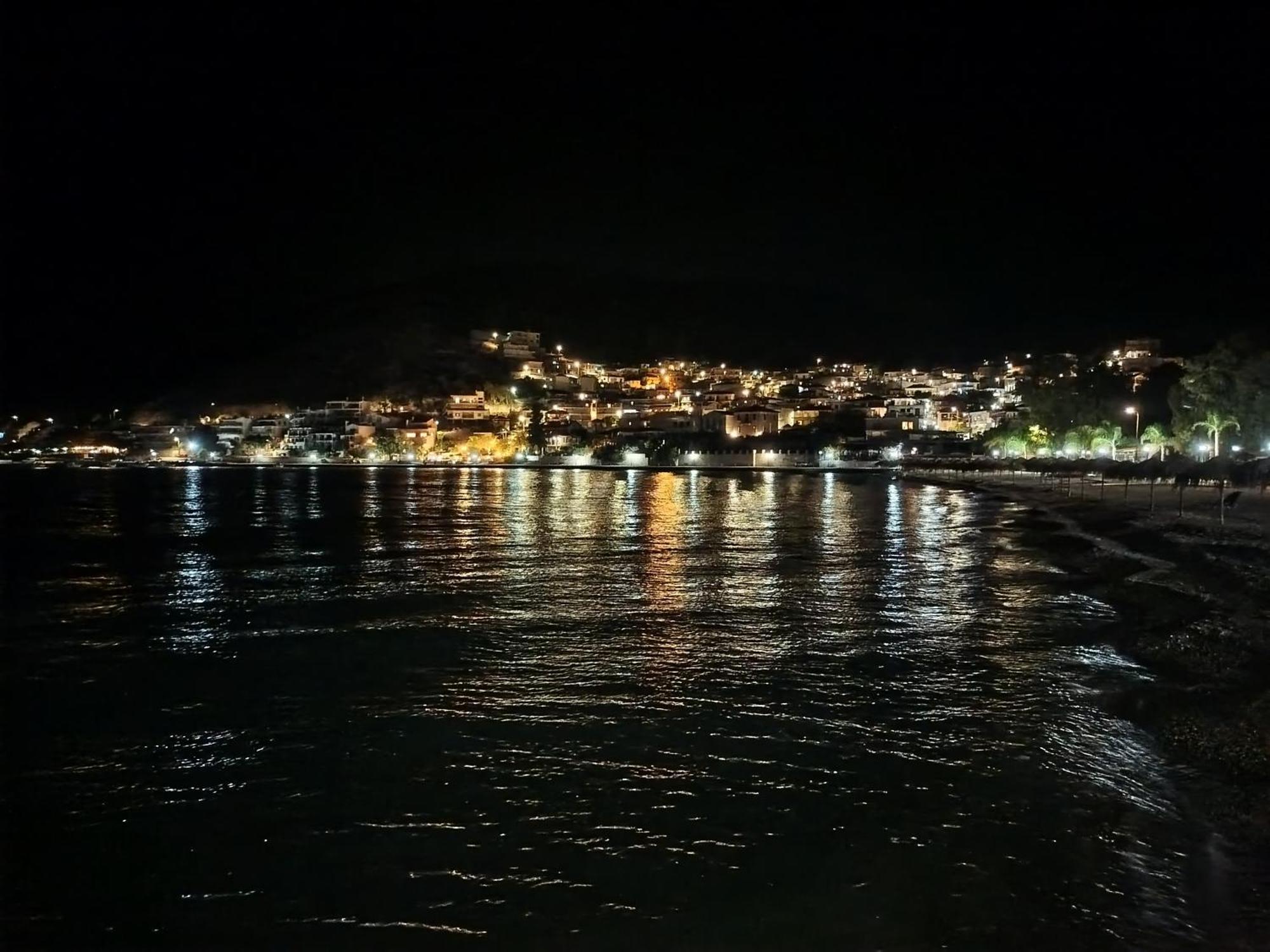 Vrachos κanari