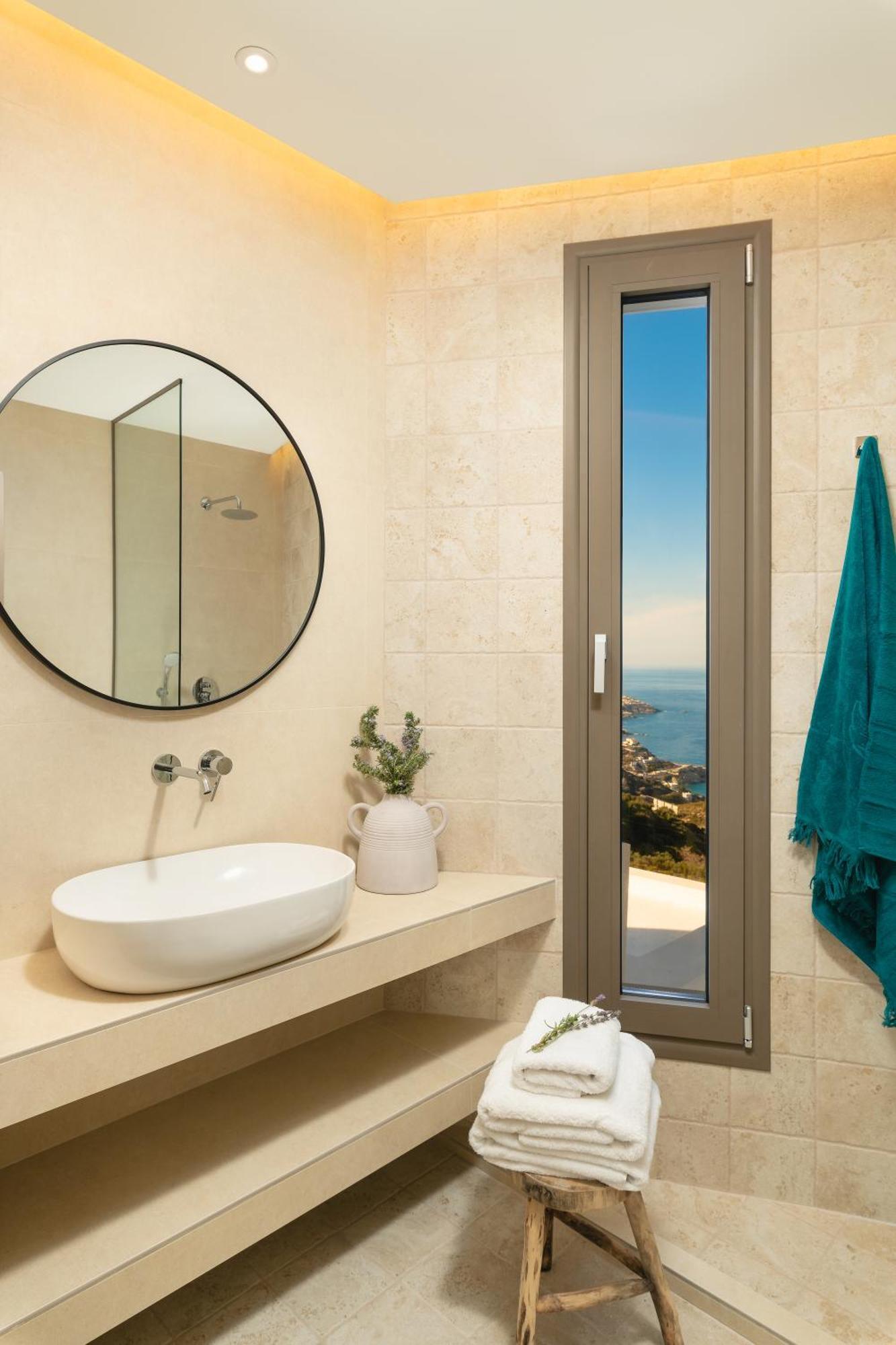 Minimalist Mediterranean Blue Key With Sea View & Infinity Heated Pool Villa Agia Pelagia (Crete)