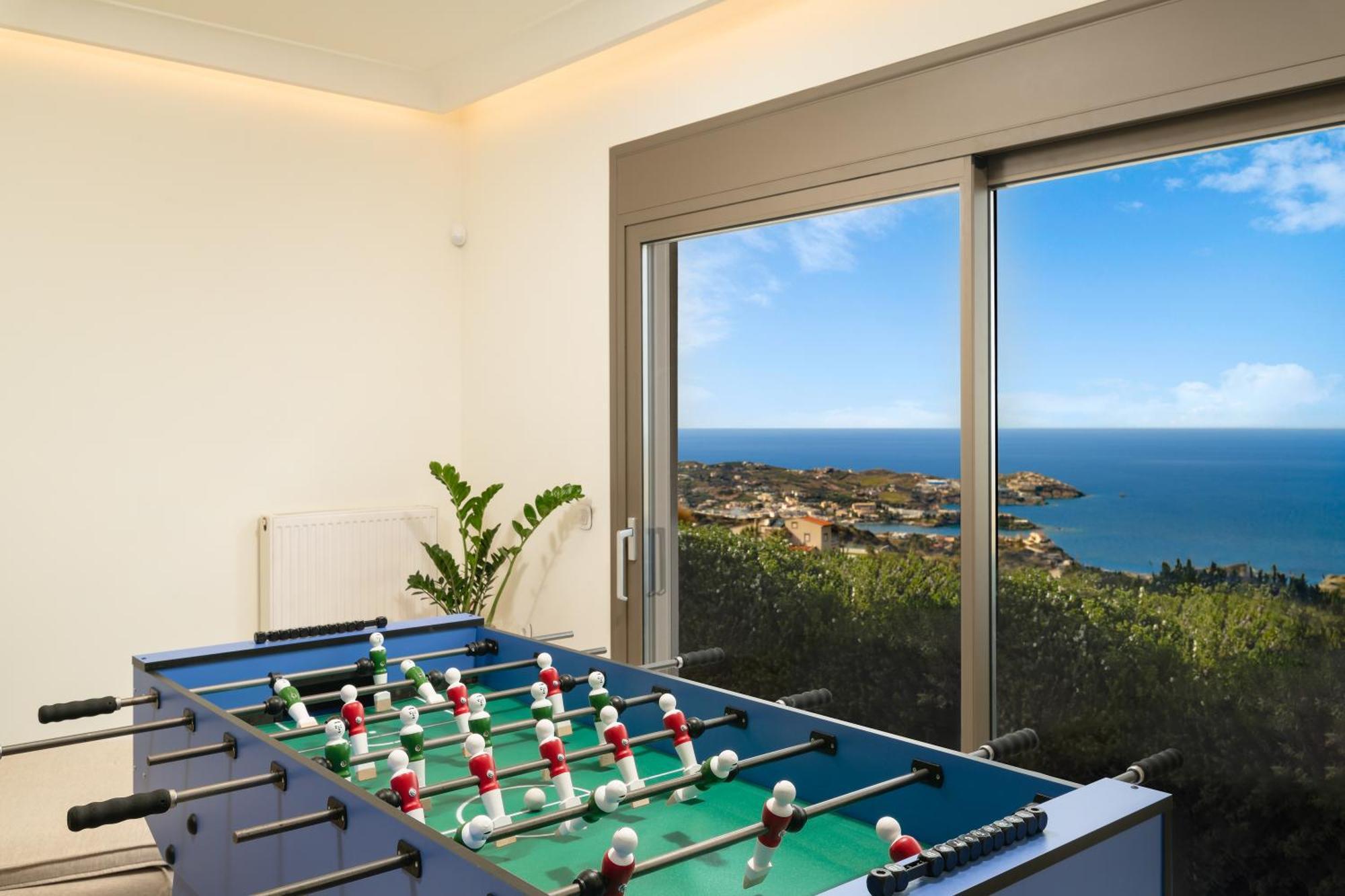 Minimalist Mediterranean Blue Key With Sea View & Infinity Heated Pool *