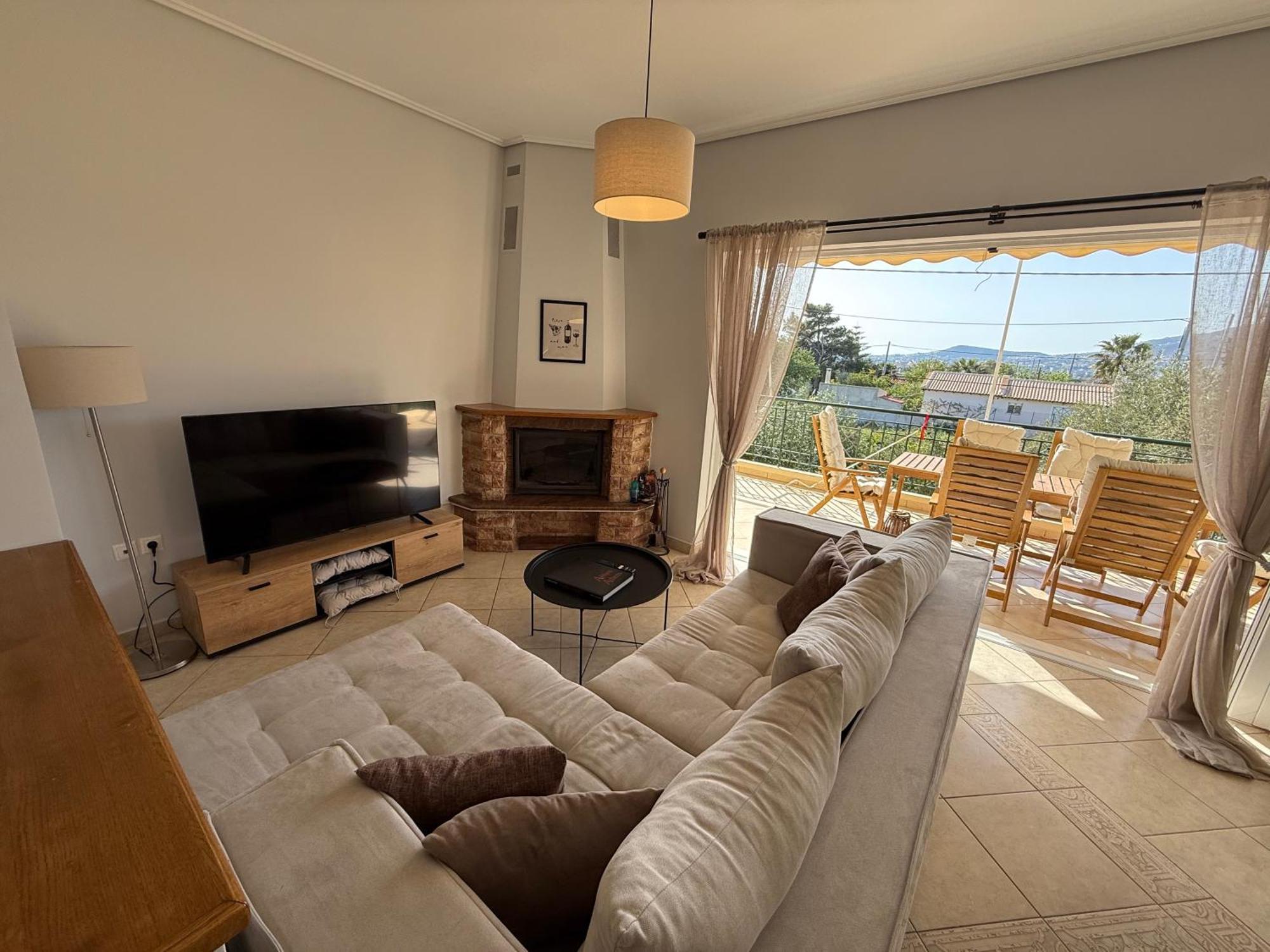 Anavyssos Garden House * Palaia Fokaia