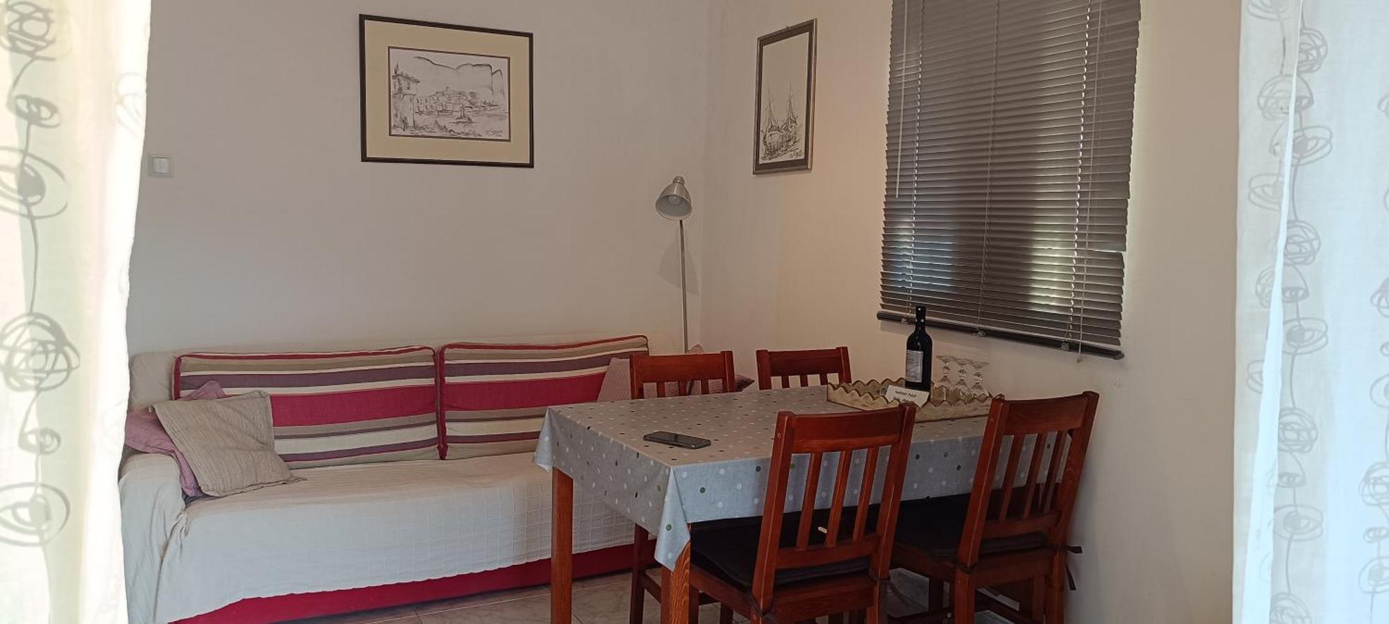 Apartment αphrodite