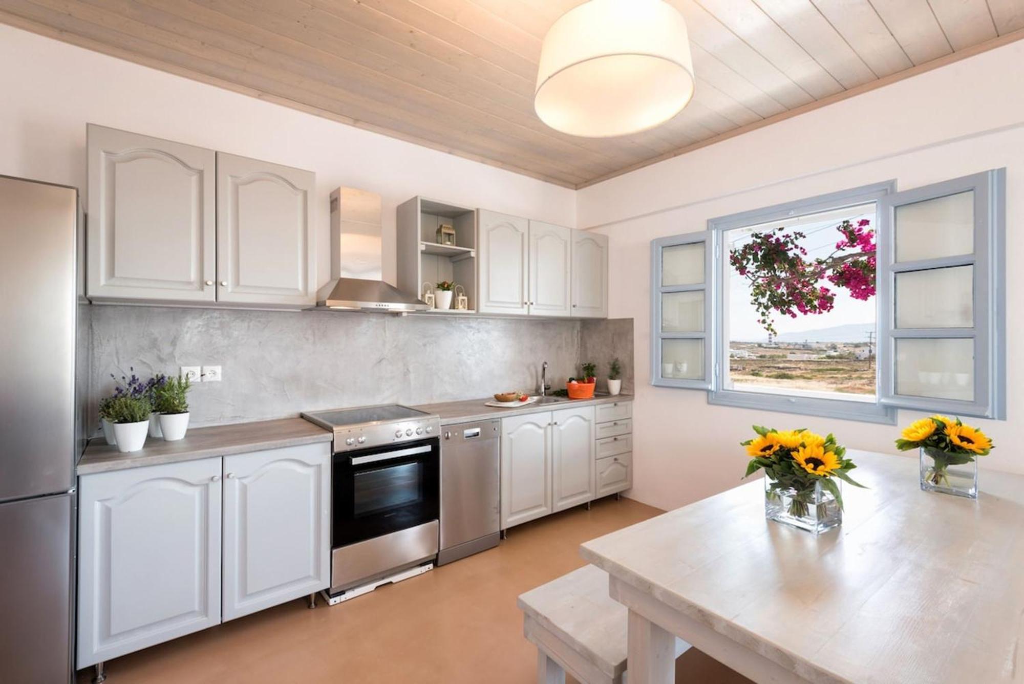 Holiday home Menta House In