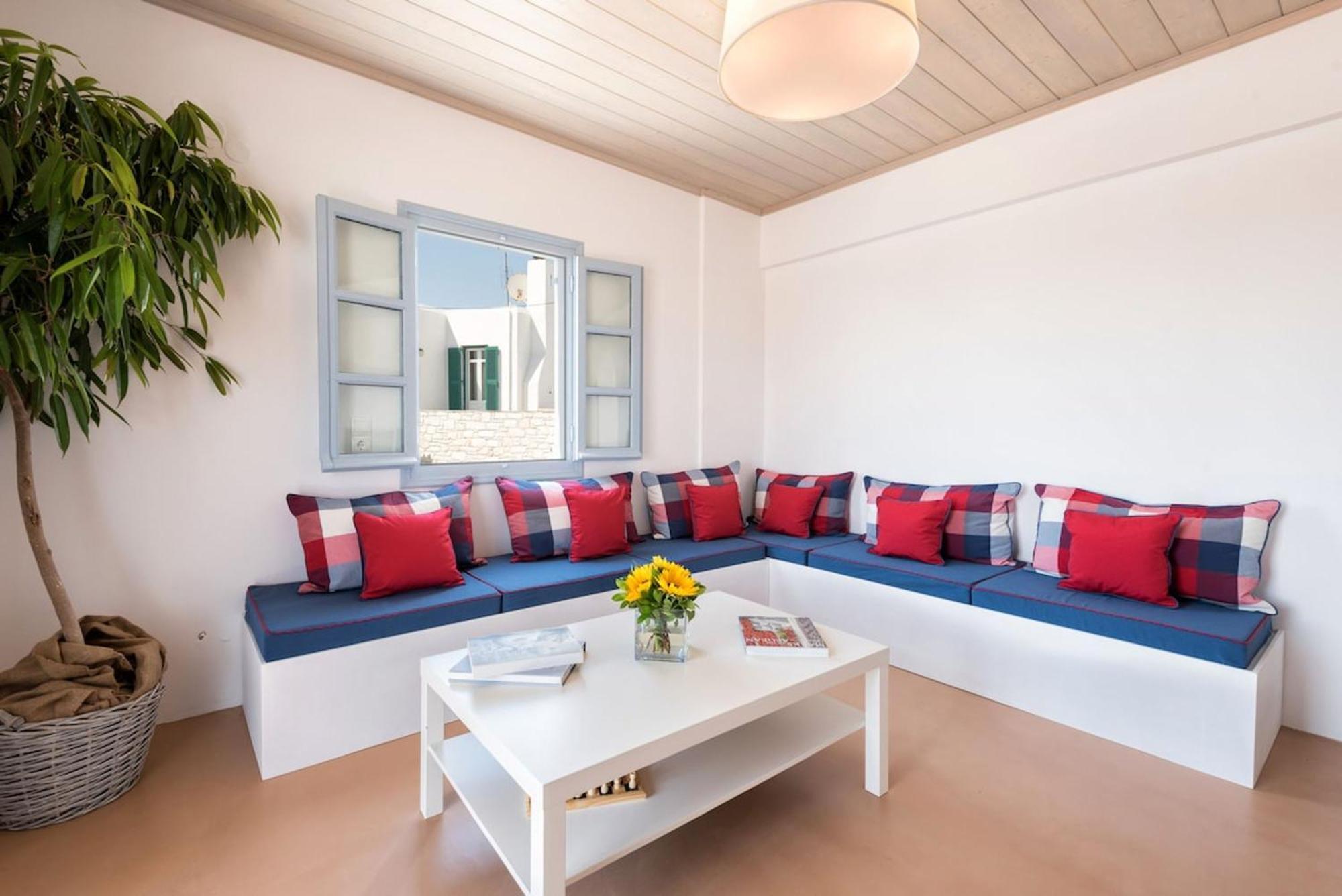 Menta House In *