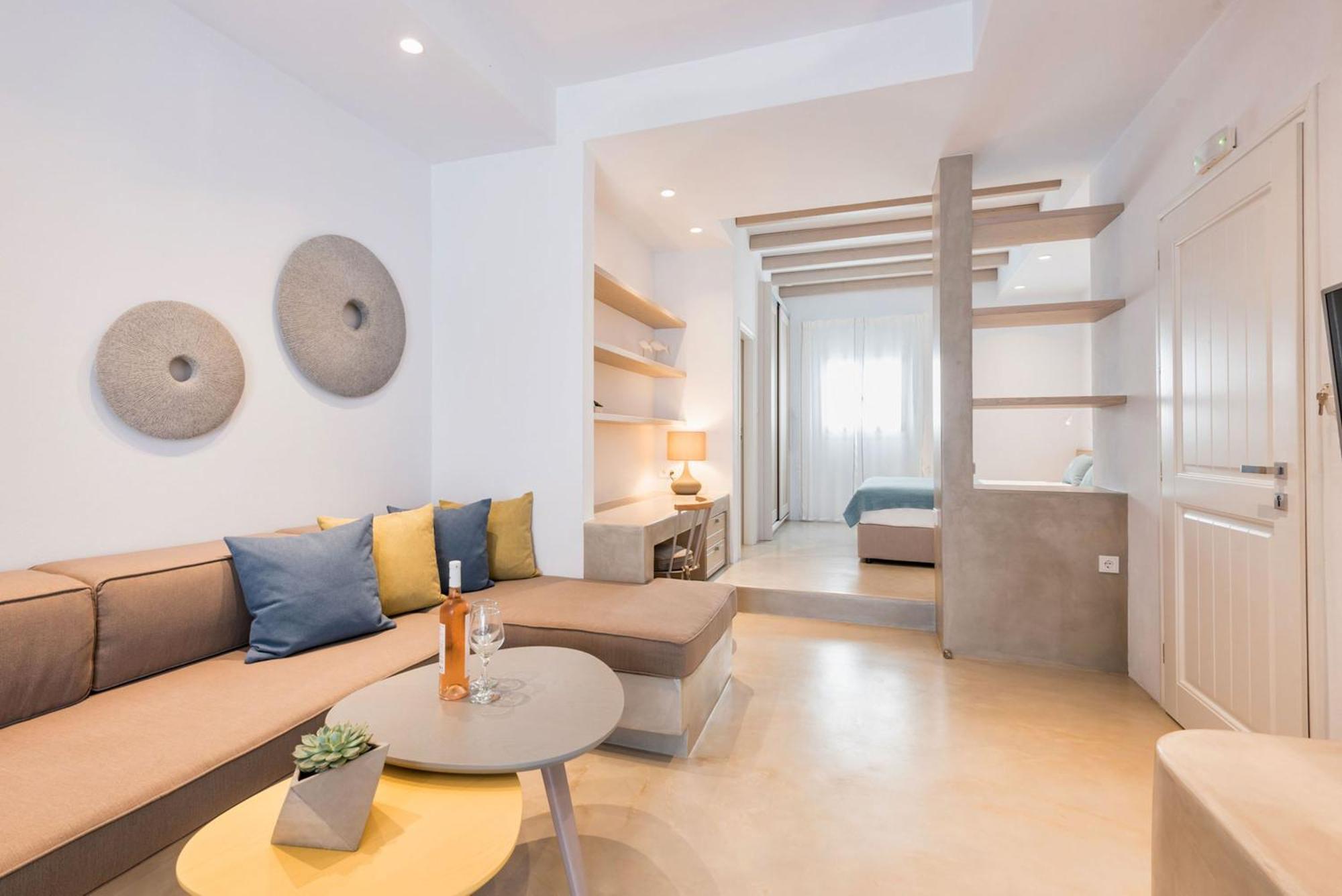 Michael Zeppos Apartment Naousa (Paros)