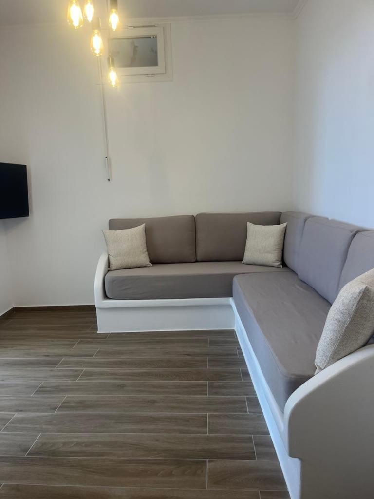 Milesian Apartment *