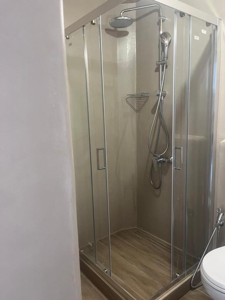 Milesian Apartment Adamantas (Milos)