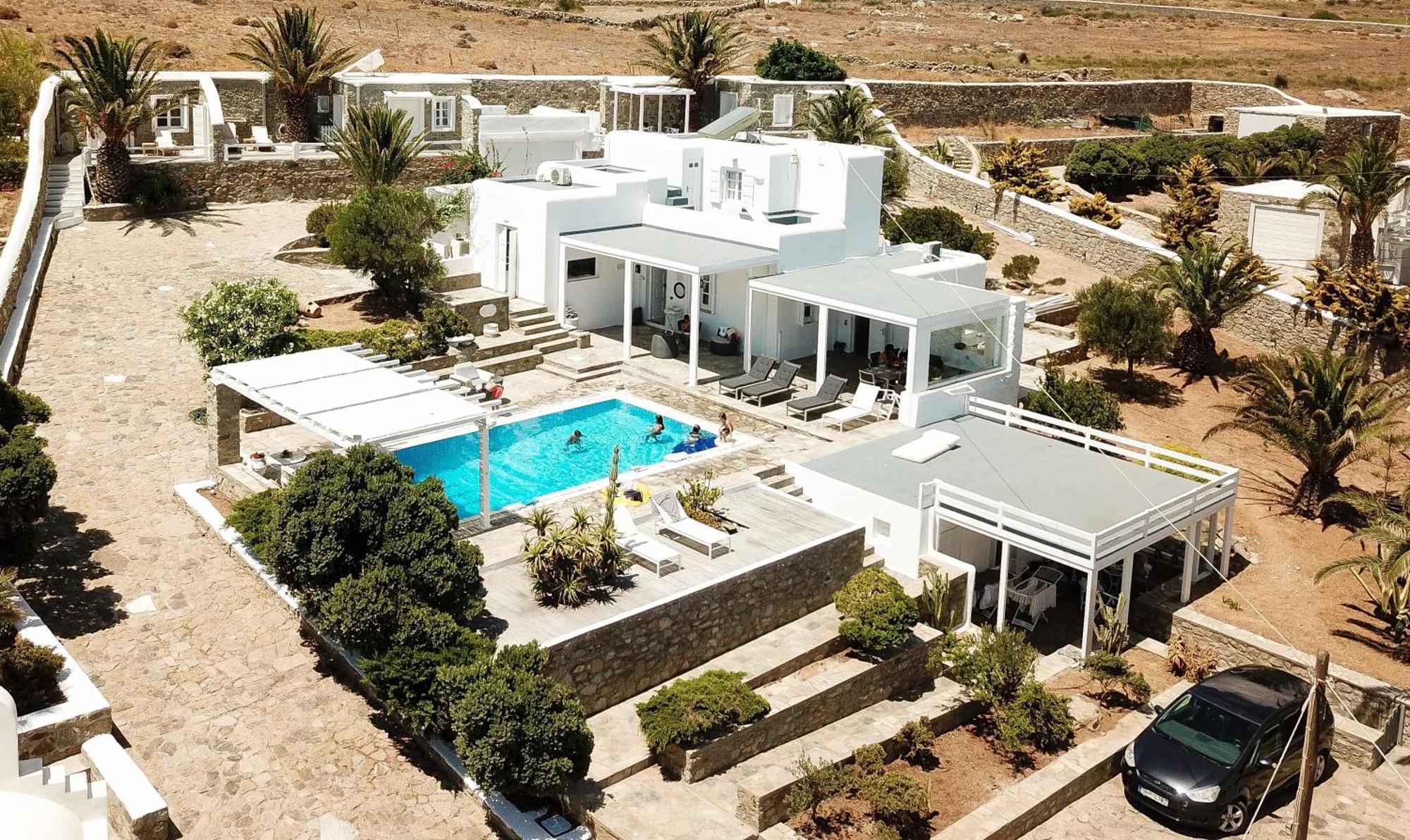 Manu Mykonos Next To The Quality Brand & Hotel