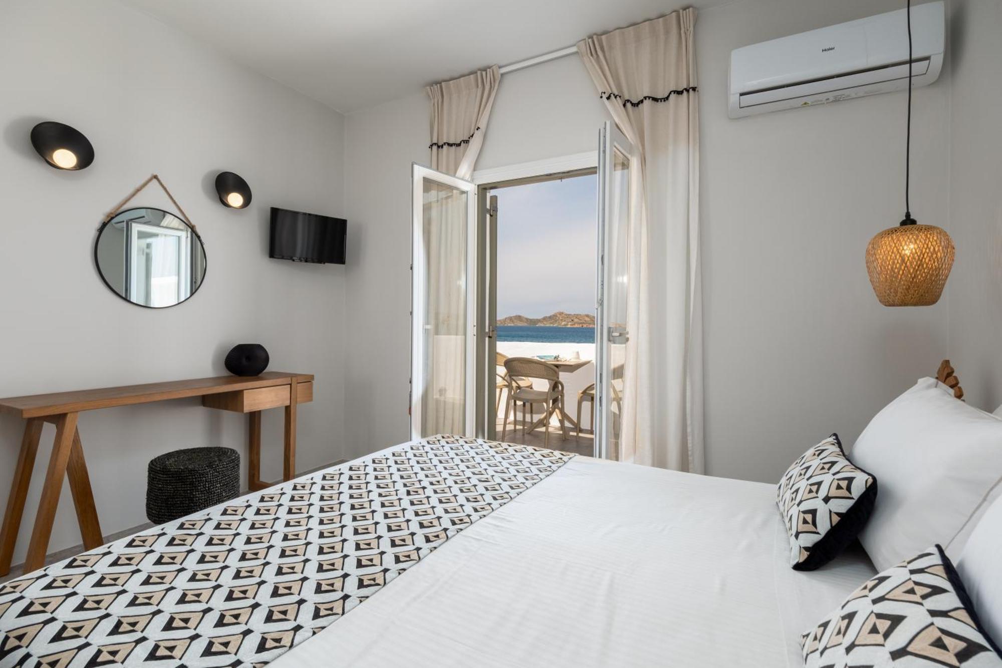 Sea & Sun Paros