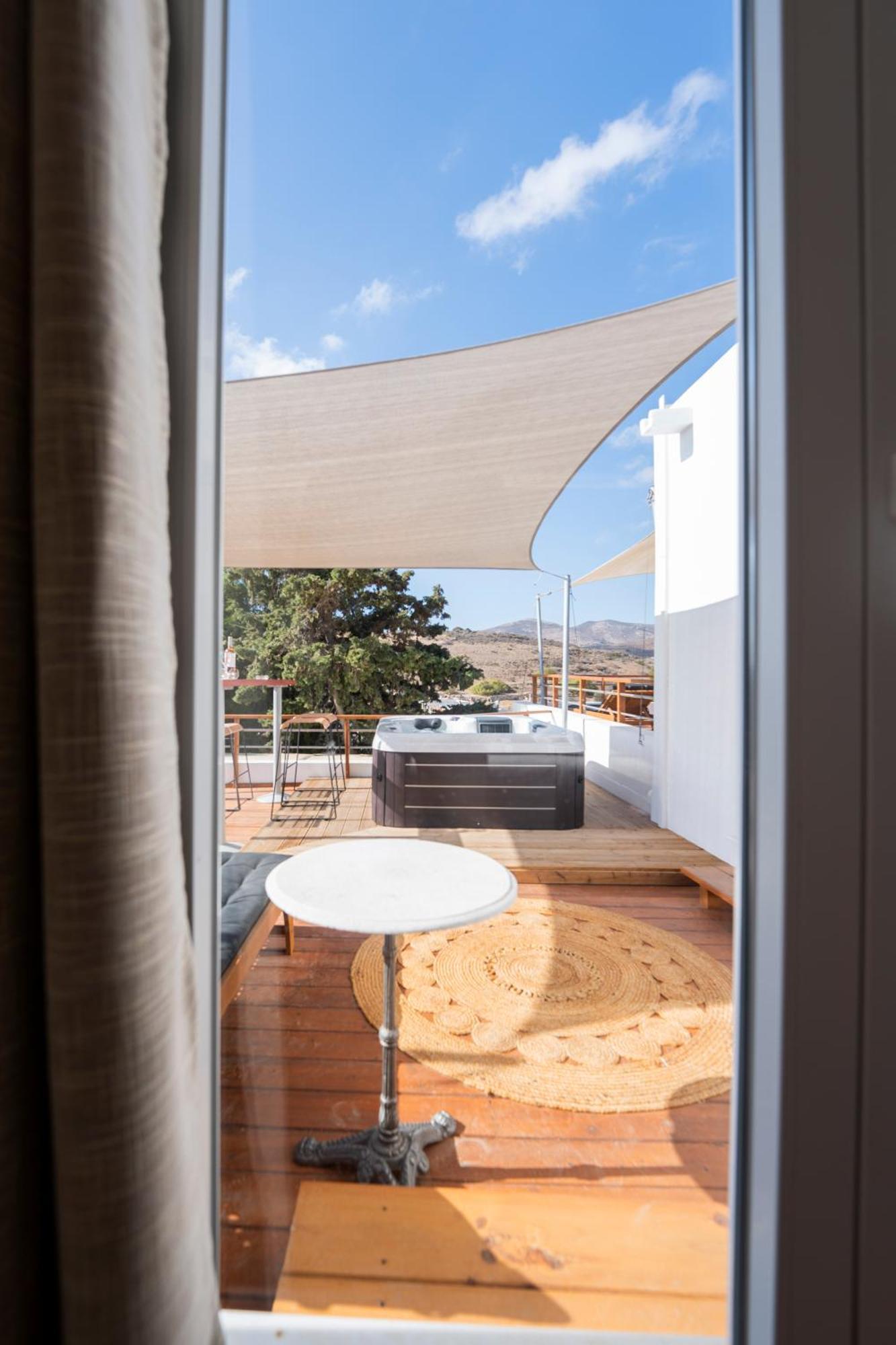 Guest house Syros Village