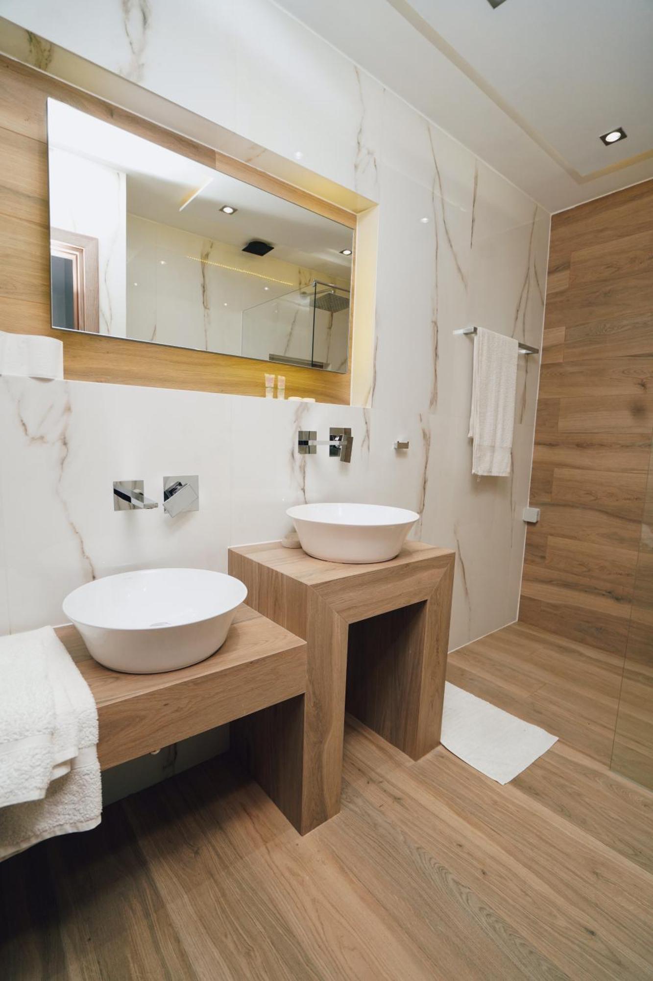 P & K Design Ltd Flats By Pro Services -