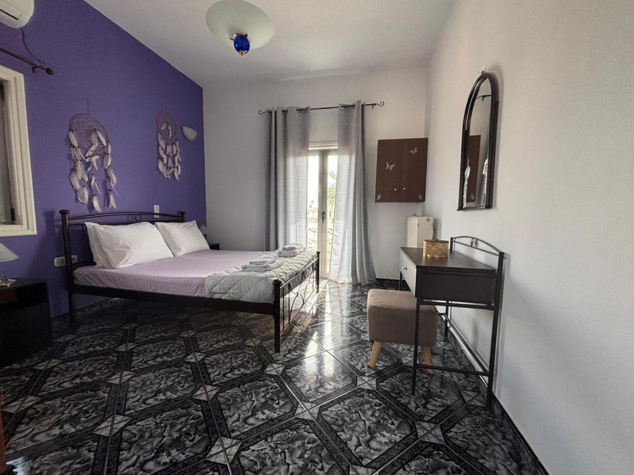 Arena's Place Apartment *