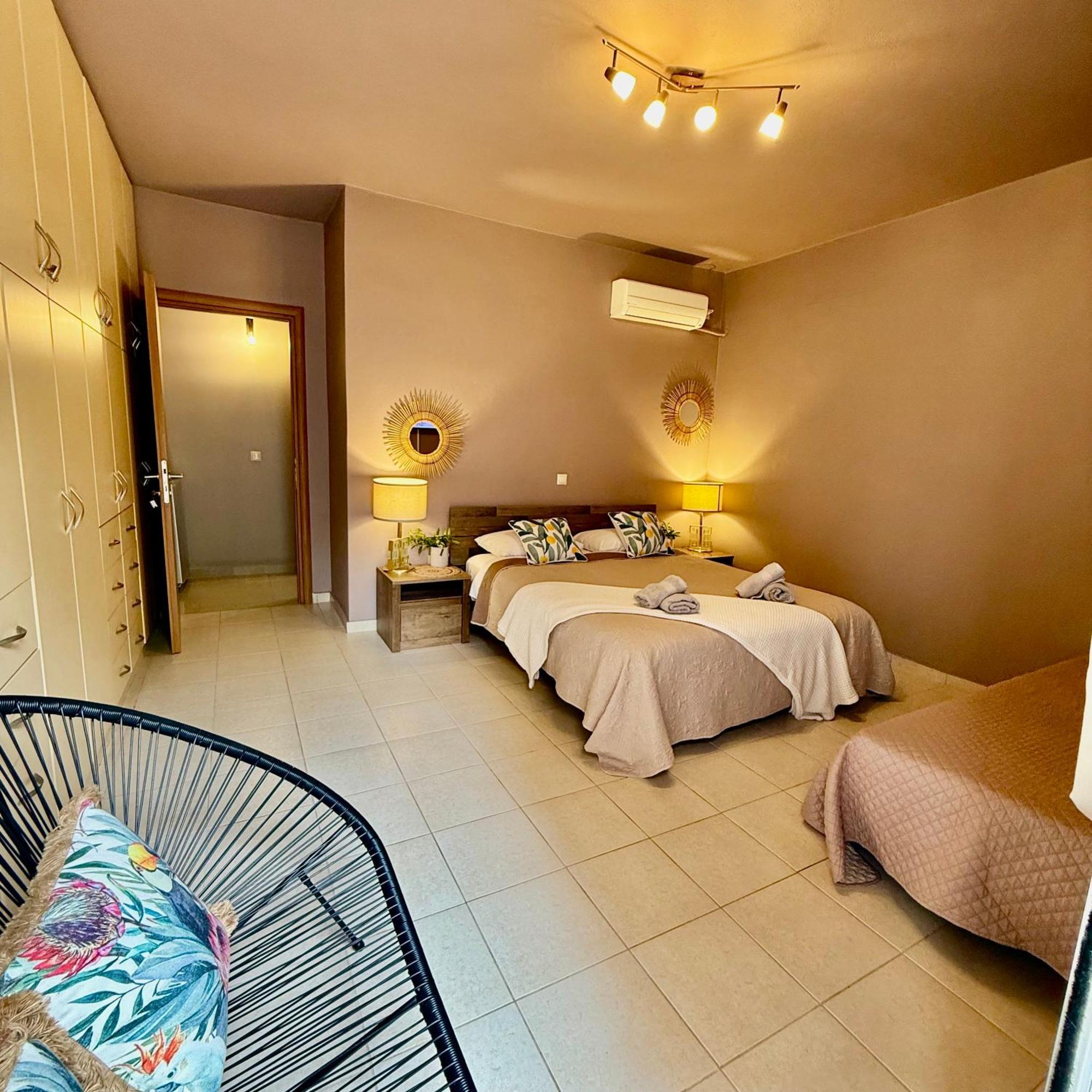 Thelfi Luxury In Attica - Close To Varkiza - Sea View