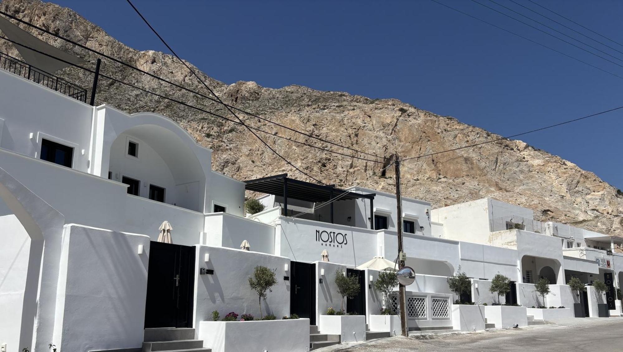 Nostos Kamari (Santorini)