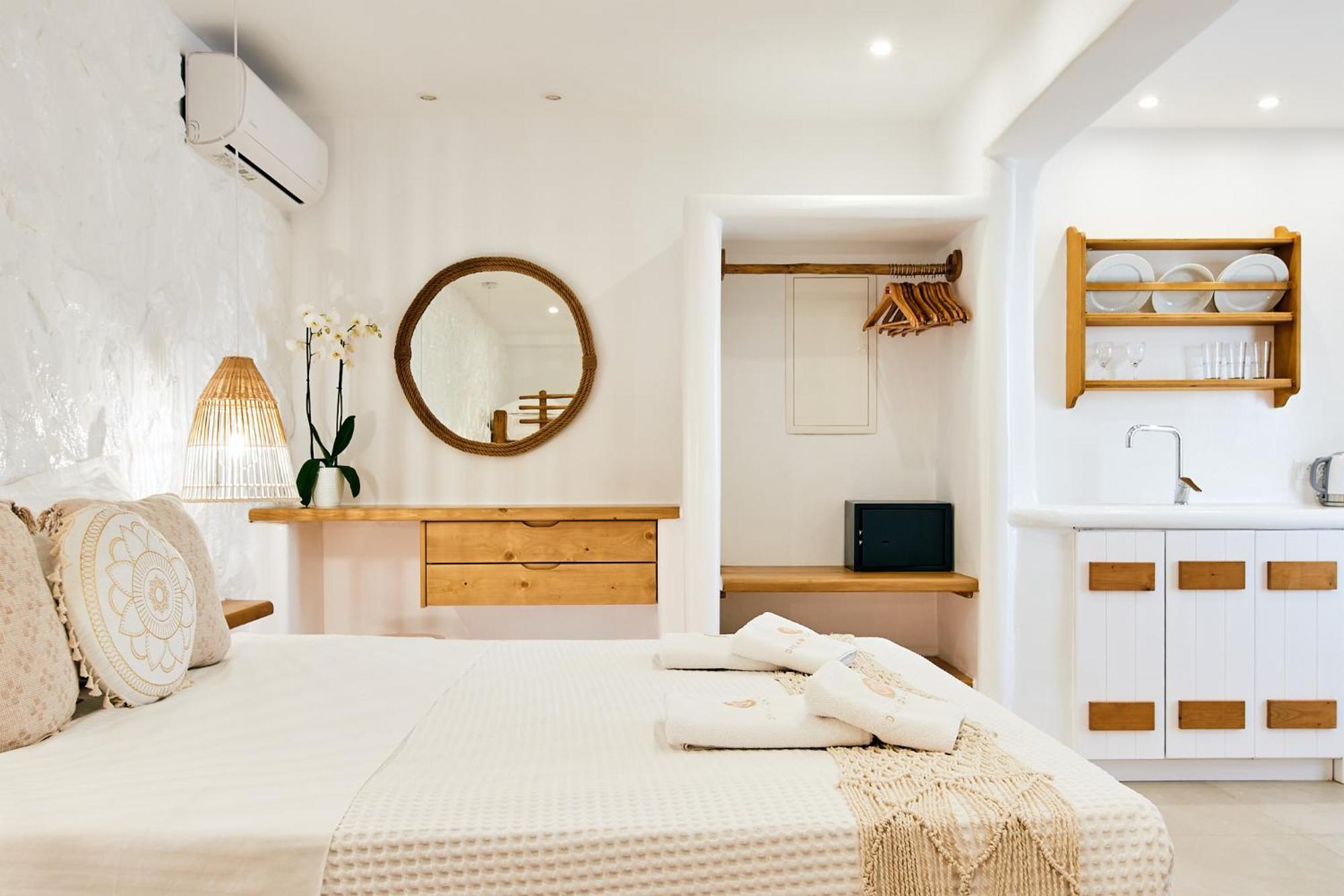 Dream On * Plaka (Naxos)