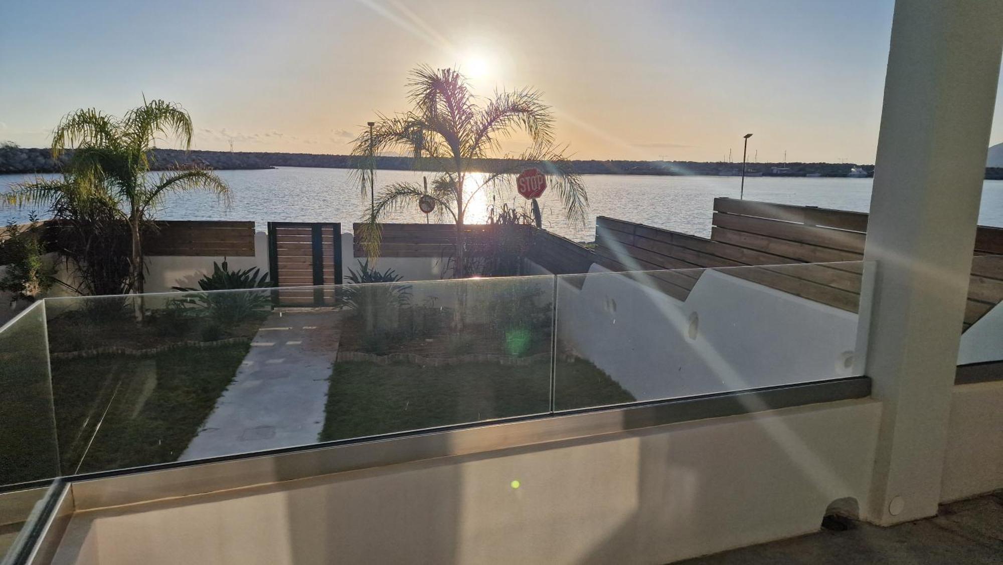 Apartment Isalos Sea View *