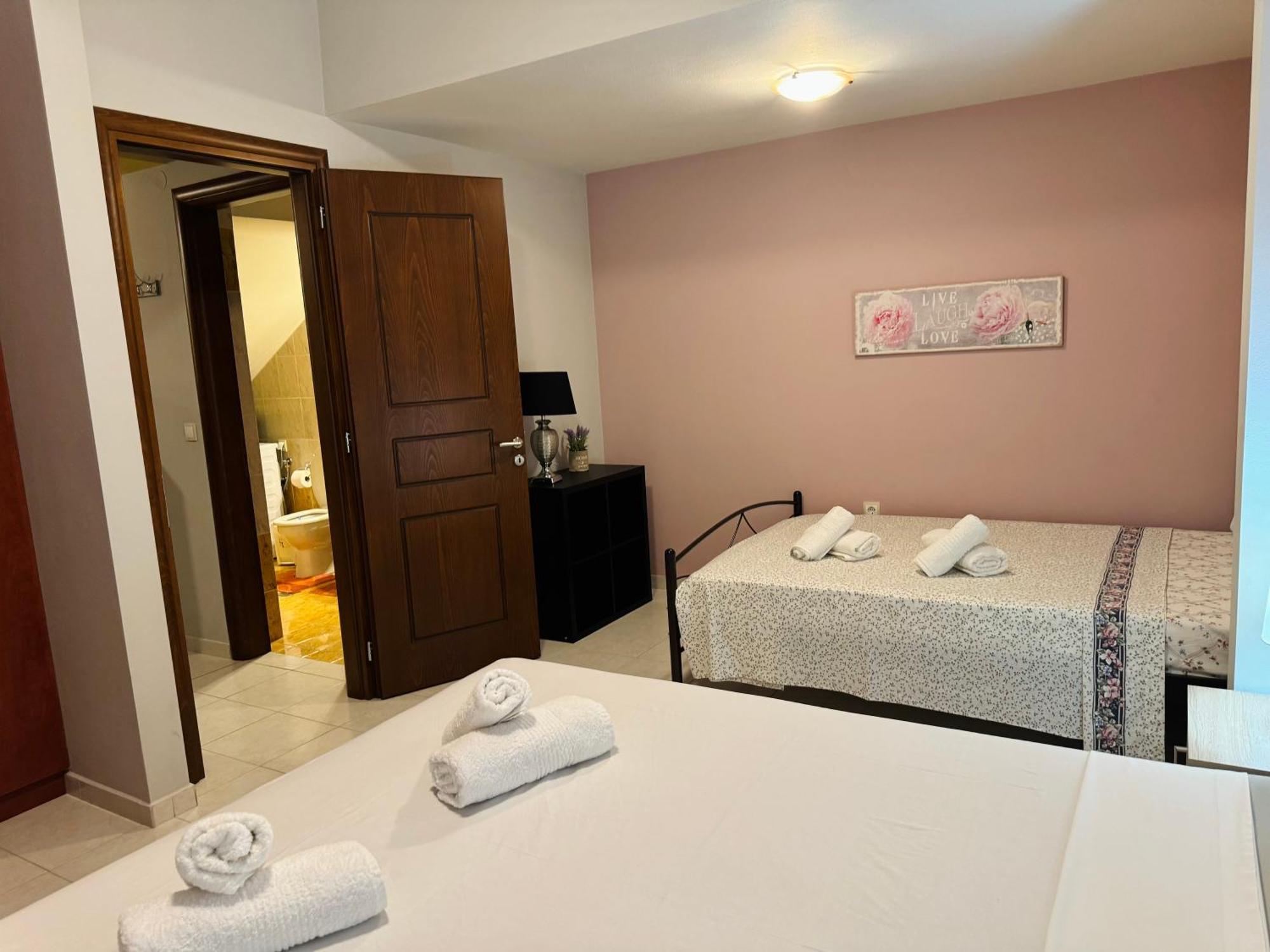 Apartment Philoxenia *