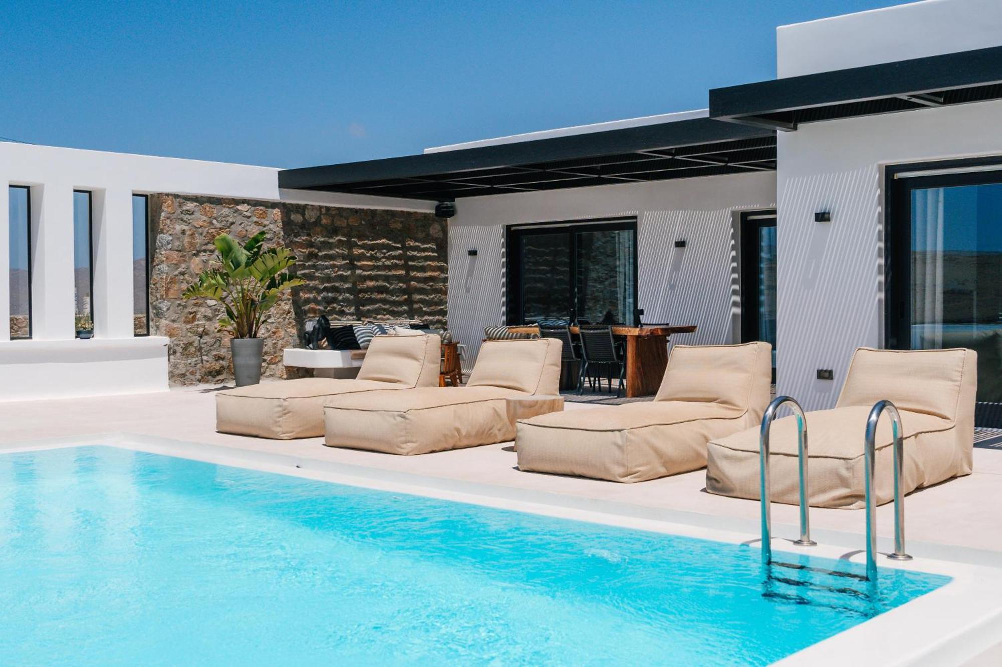 Villa Mykonos Villa, Luxe Escape With Private Pool Klouvas