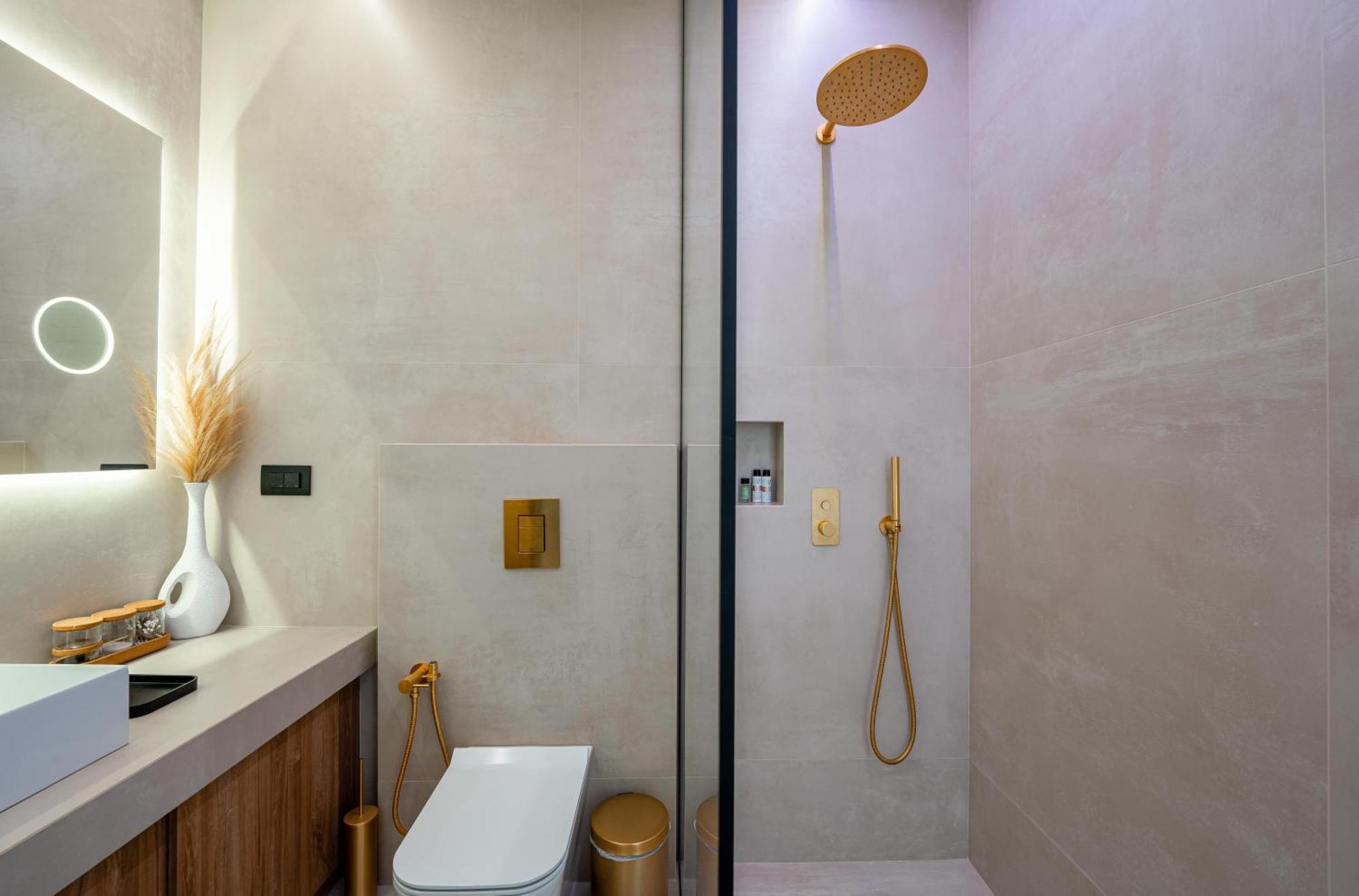Mykonos Villa, Luxe Escape With Private Pool