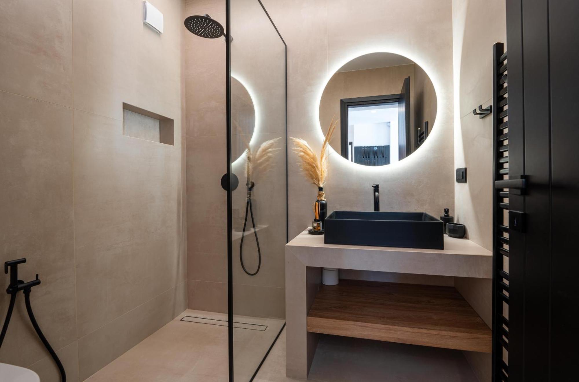 Mykonos Villa, Luxe Escape With Private Pool Villa Klouvas