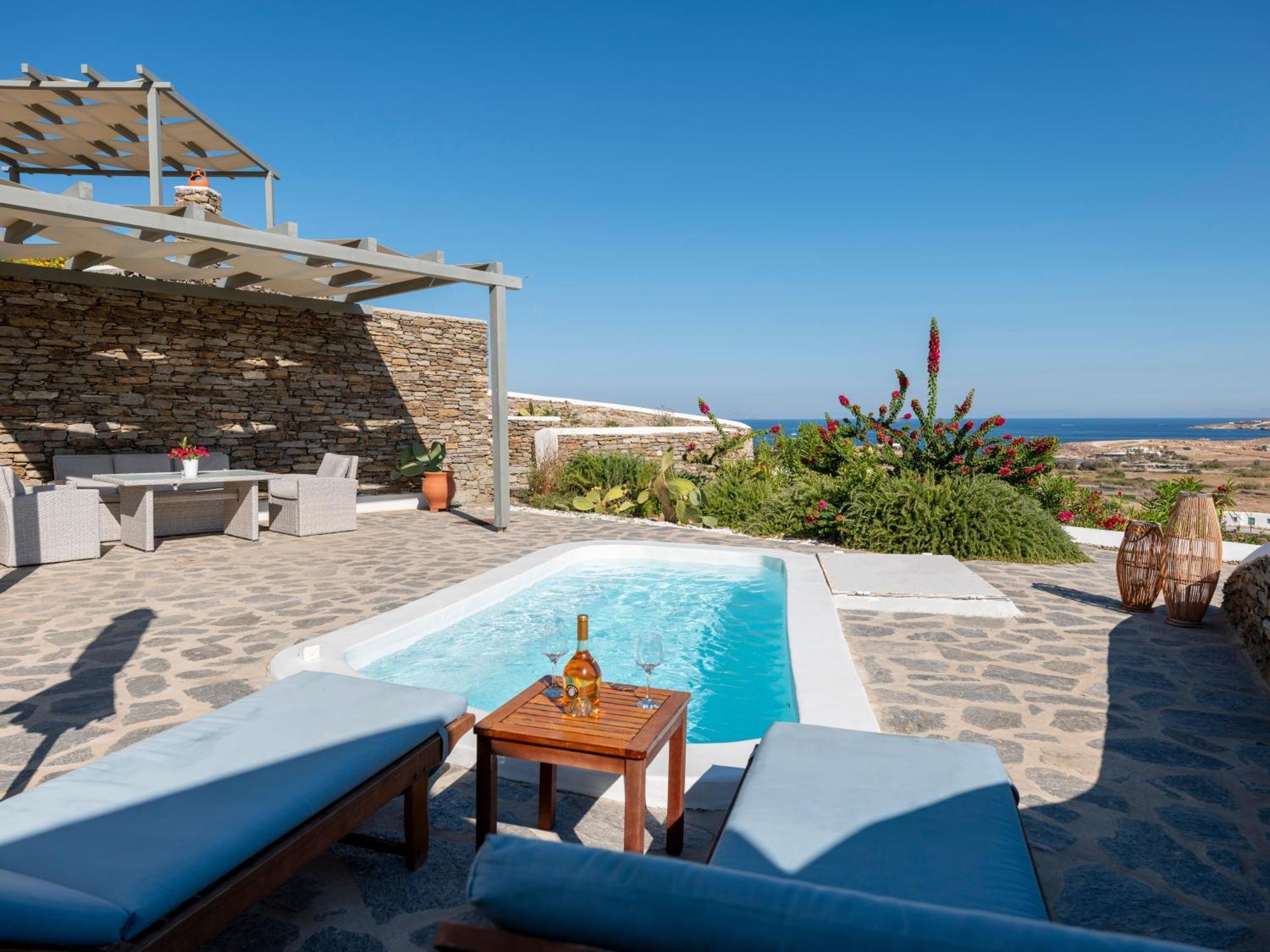 Peters Place - Paros
