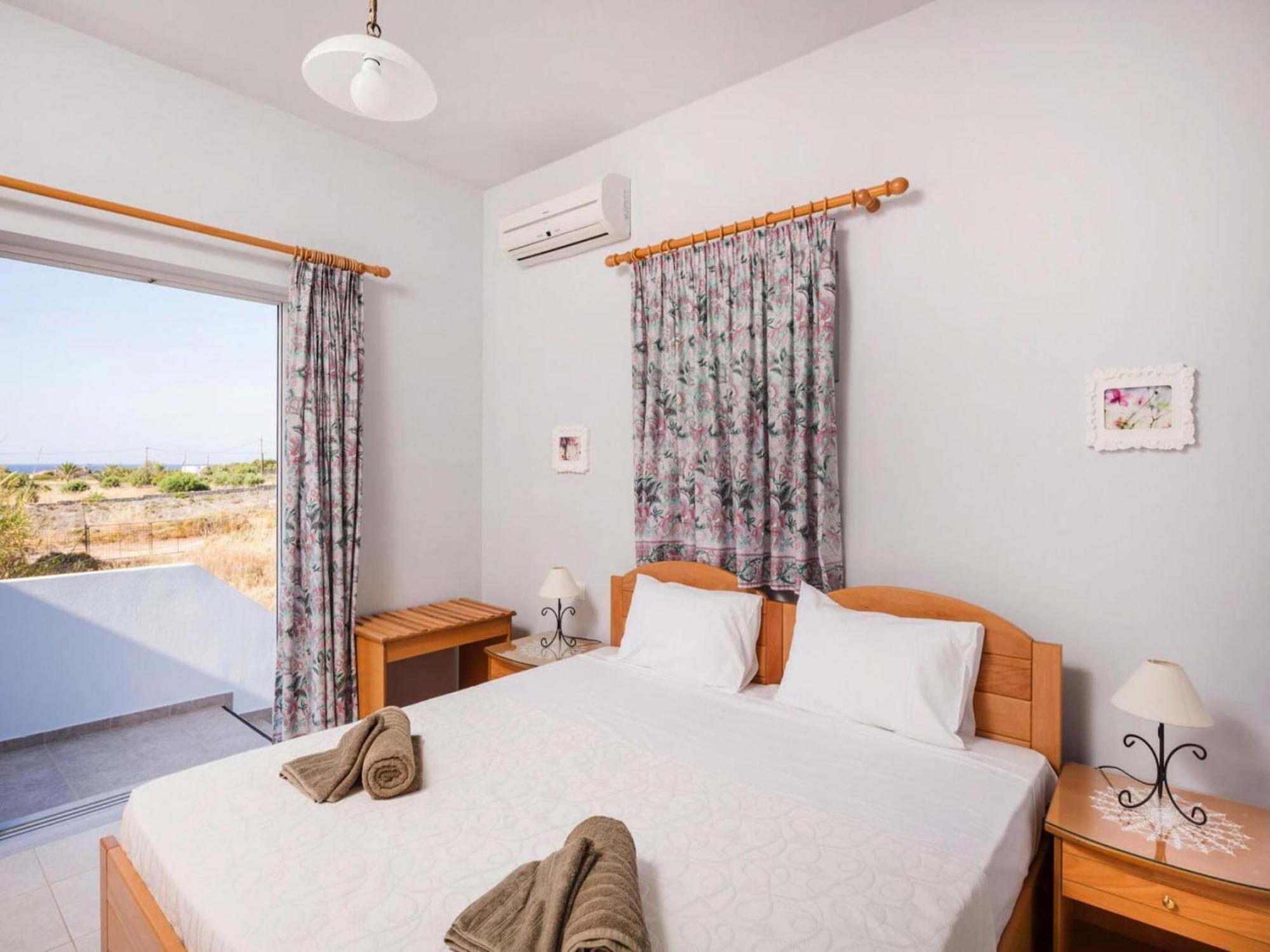 In Chania With Outdoor Pool Apartment *