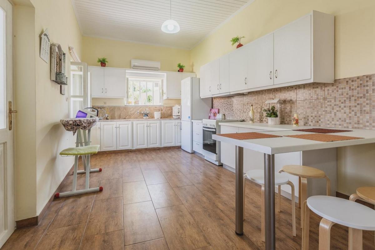 Angels' Home- Modern & Comfy, Fully Equipped 3bd