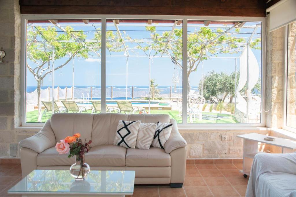 Gaia Signature * Agia Pelagia (Crete)