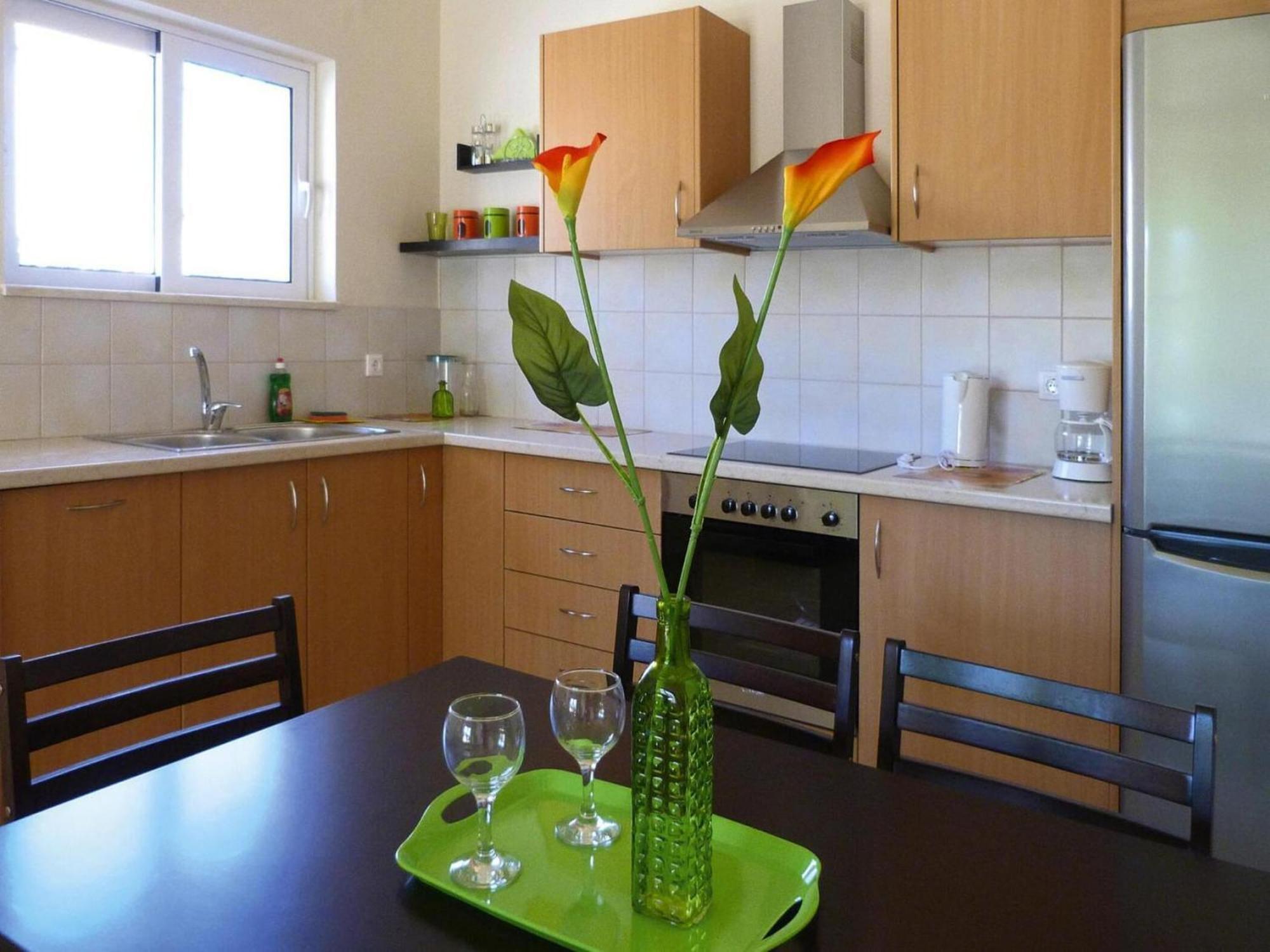Villa In With Garden Nopigia