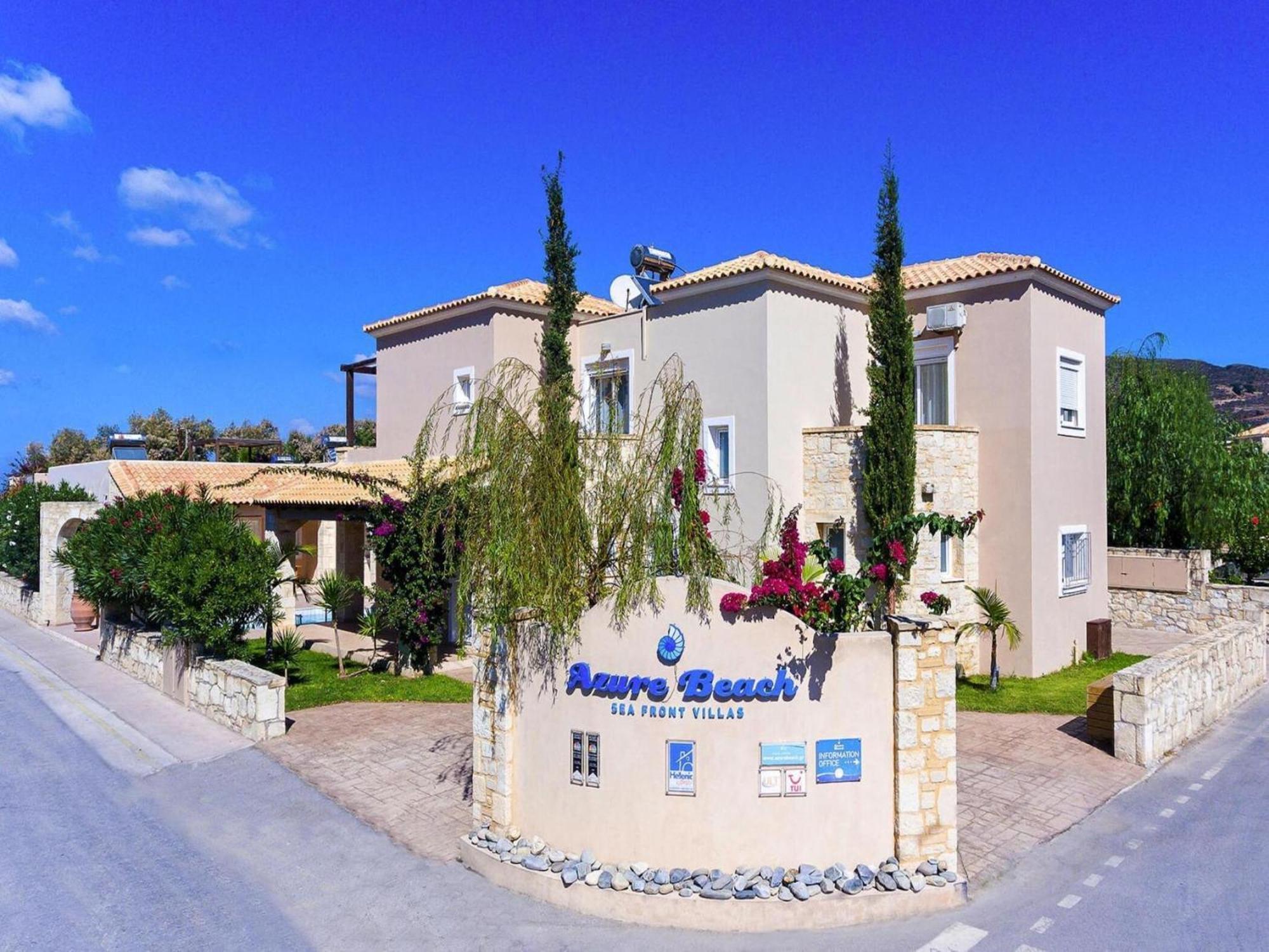 Villa In With Garden Nopigia