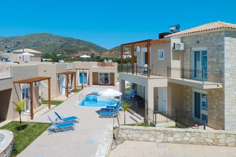 In With Shared Pool Villa *