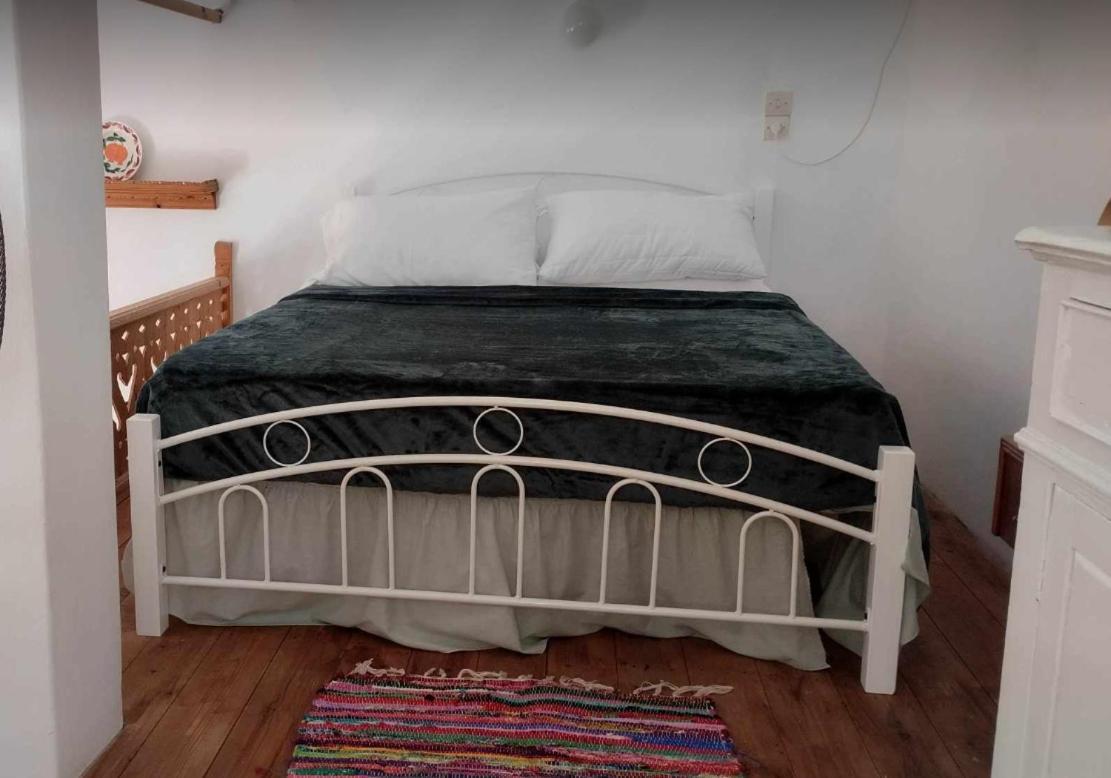 Myrtia Vacation Holiday home Kyra Panagia