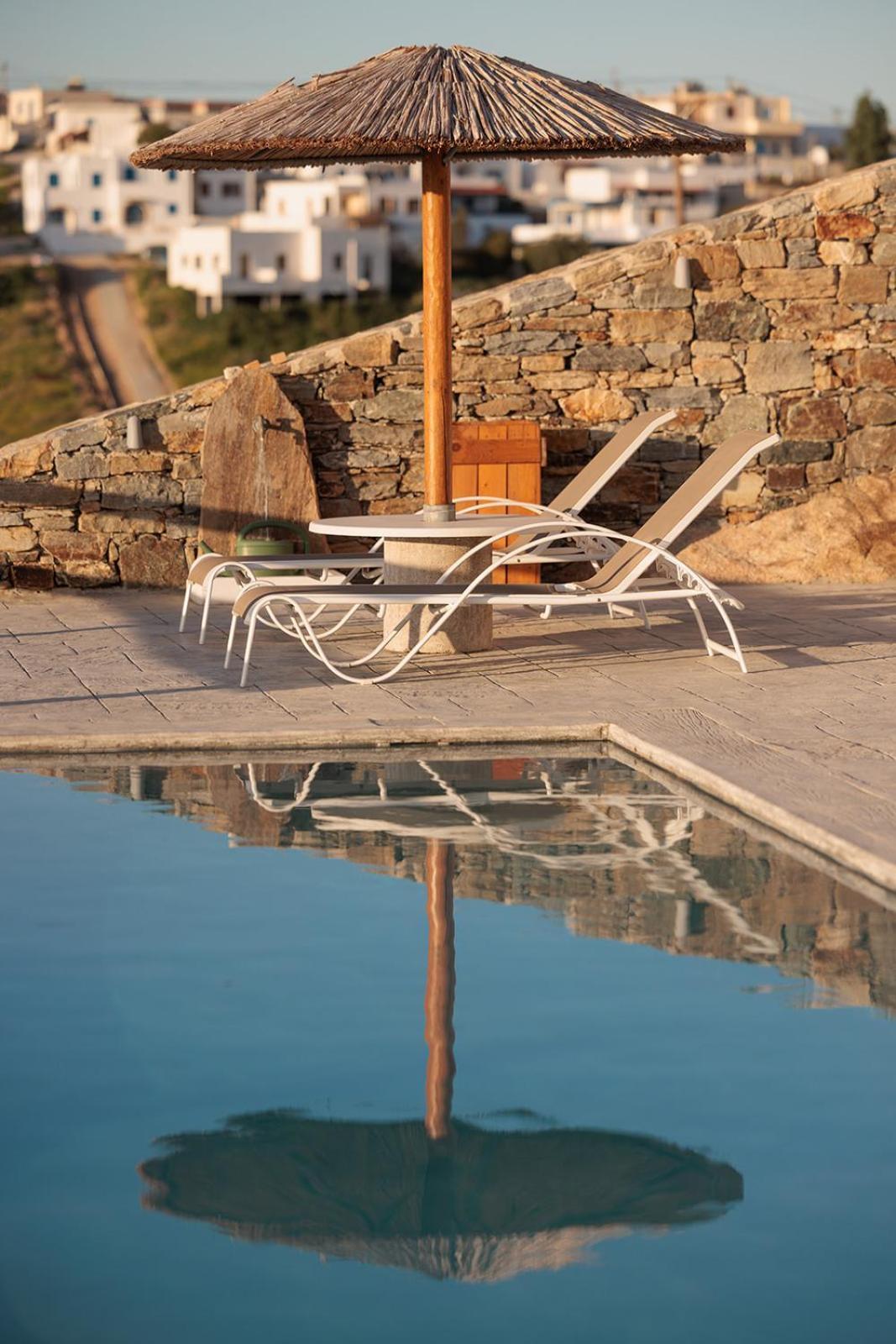 Papa Apartment Glinado Naxos