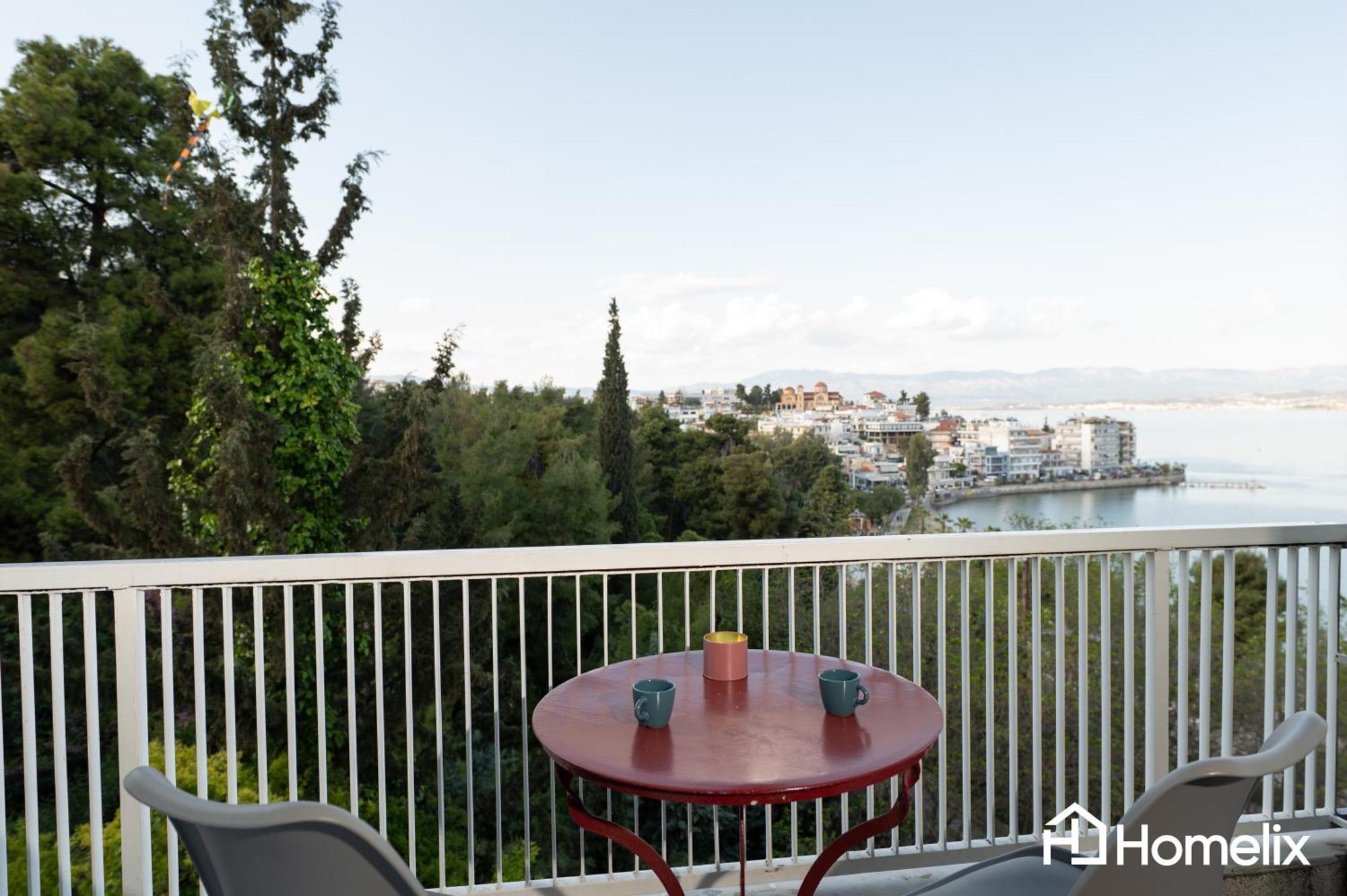 30m² Cosy With Panoramic Sea View Chalkida