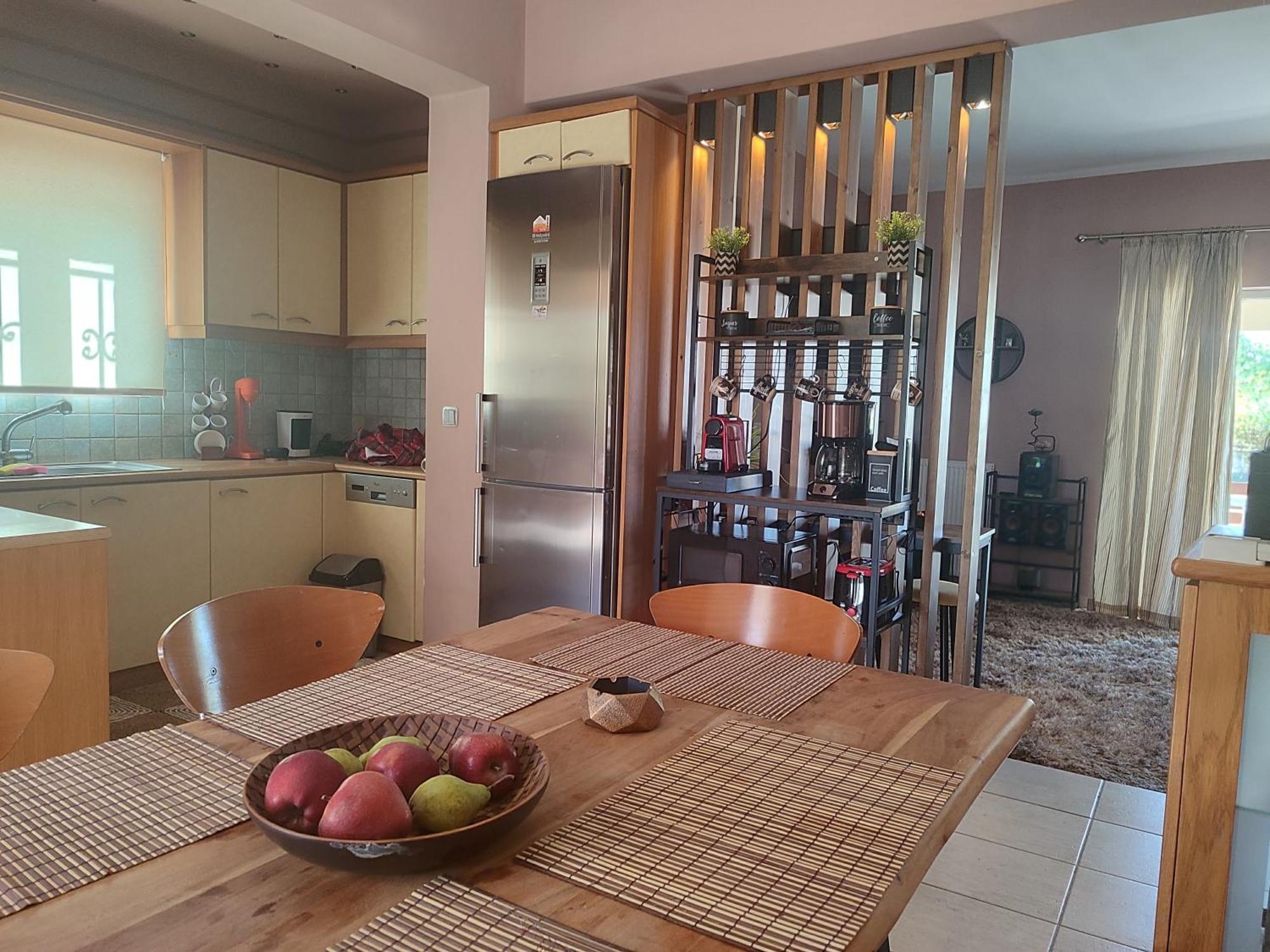 George's Family Friendly Maisonette With Great Exterior