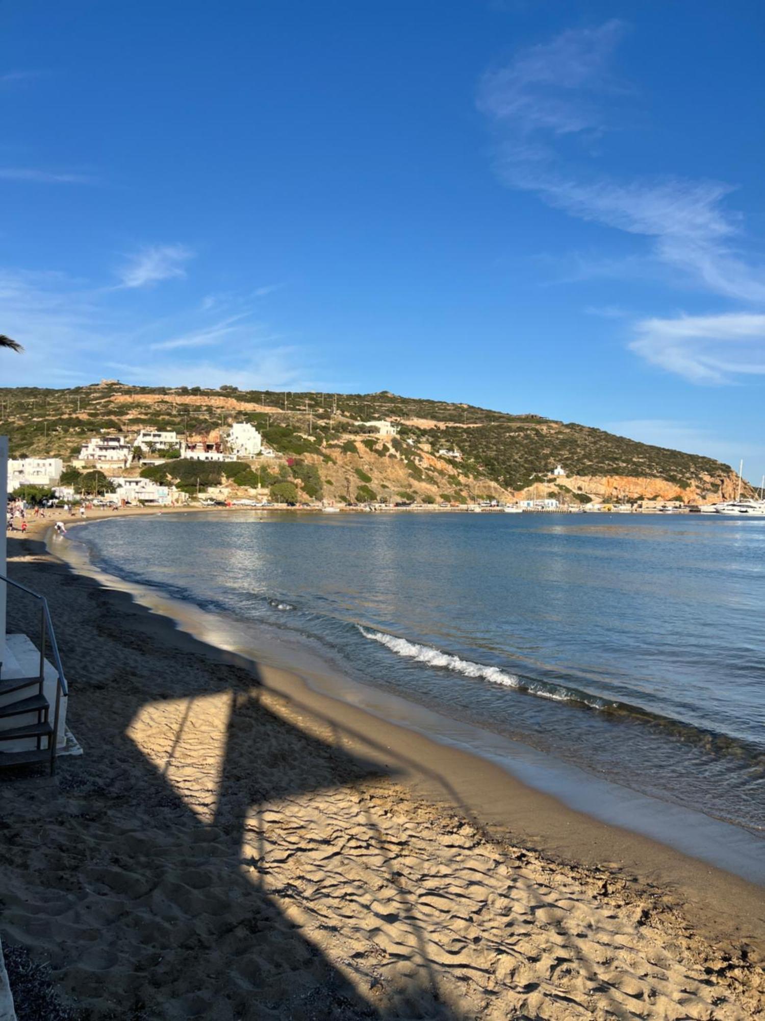 Petradi Sifnos Aparthotel
