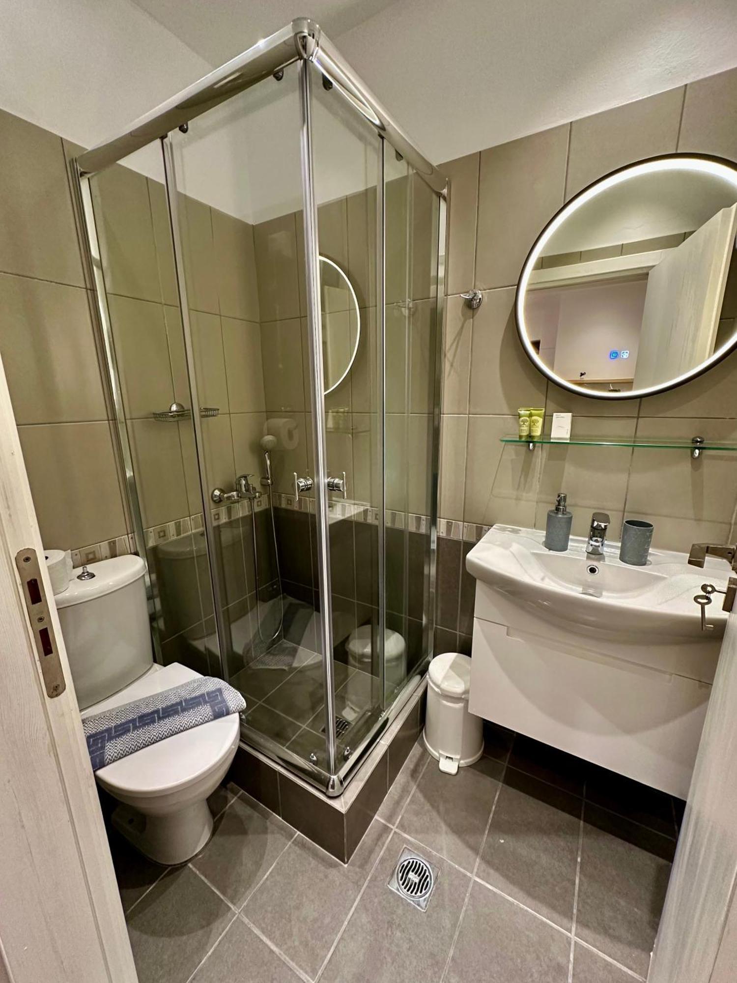 Akrogiali Apartment *