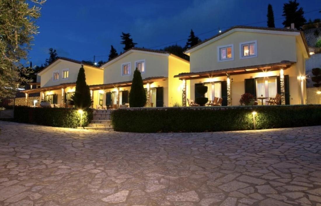 Pantheon And Villa Agios Nikitas