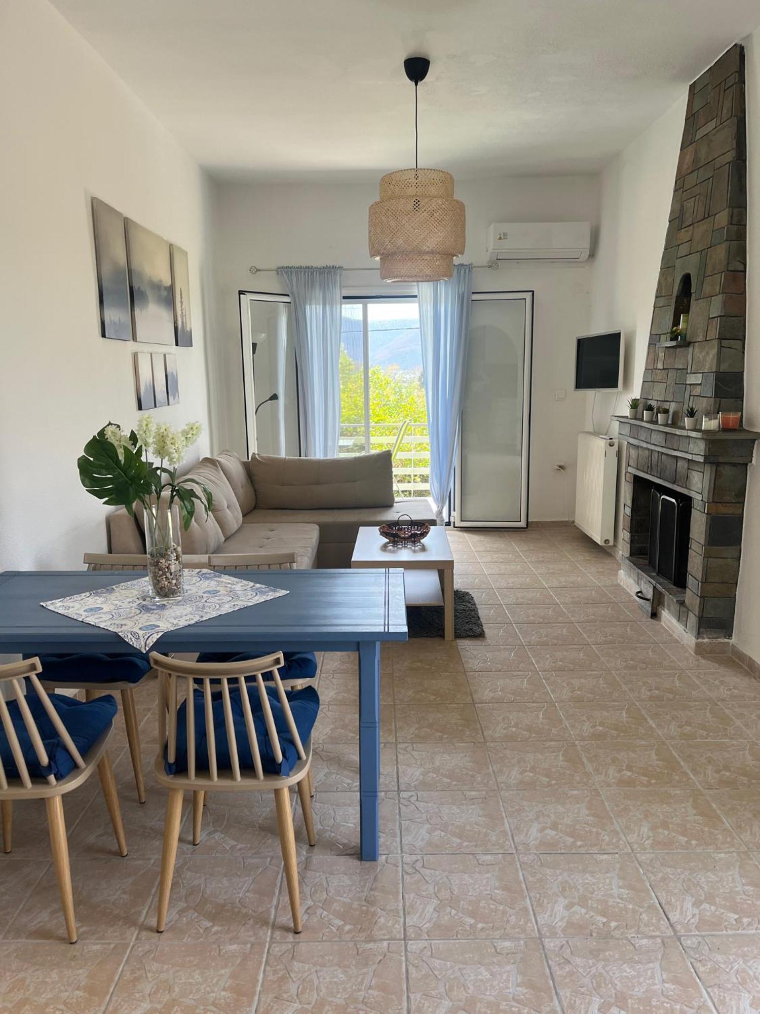 Apartment Ariadni's - With A Sea View