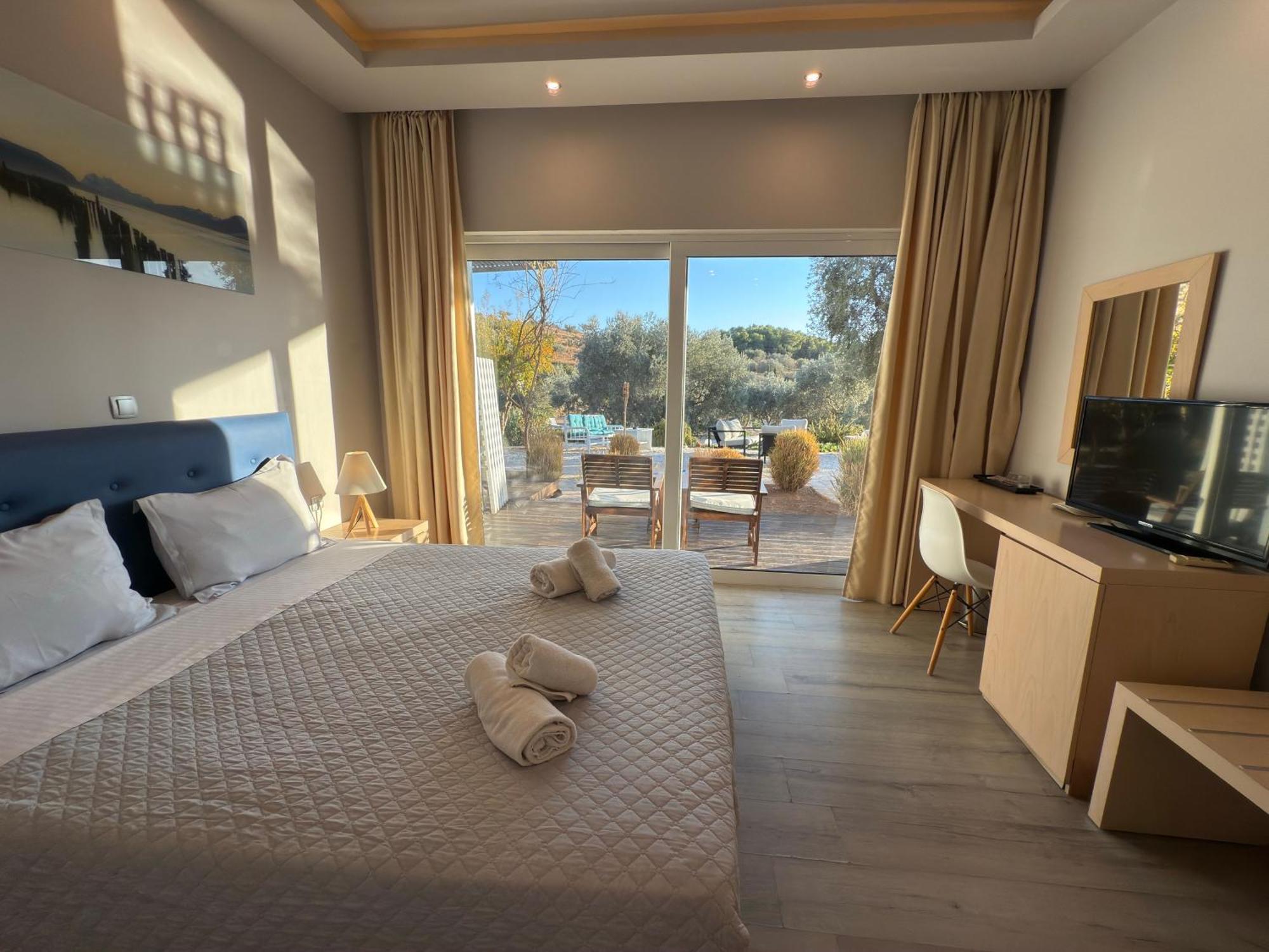 Sunny Villa Koilas