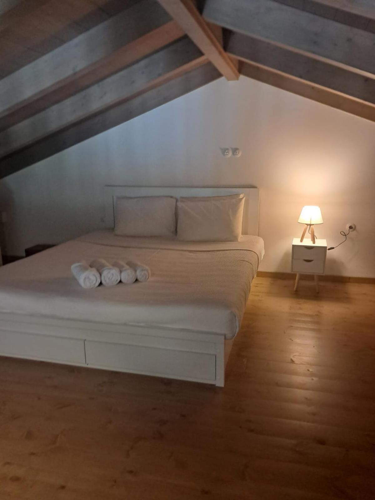 Apartment Beachfront Apartment, Center Village, 20m - Near Myrtos - Fiskardo *