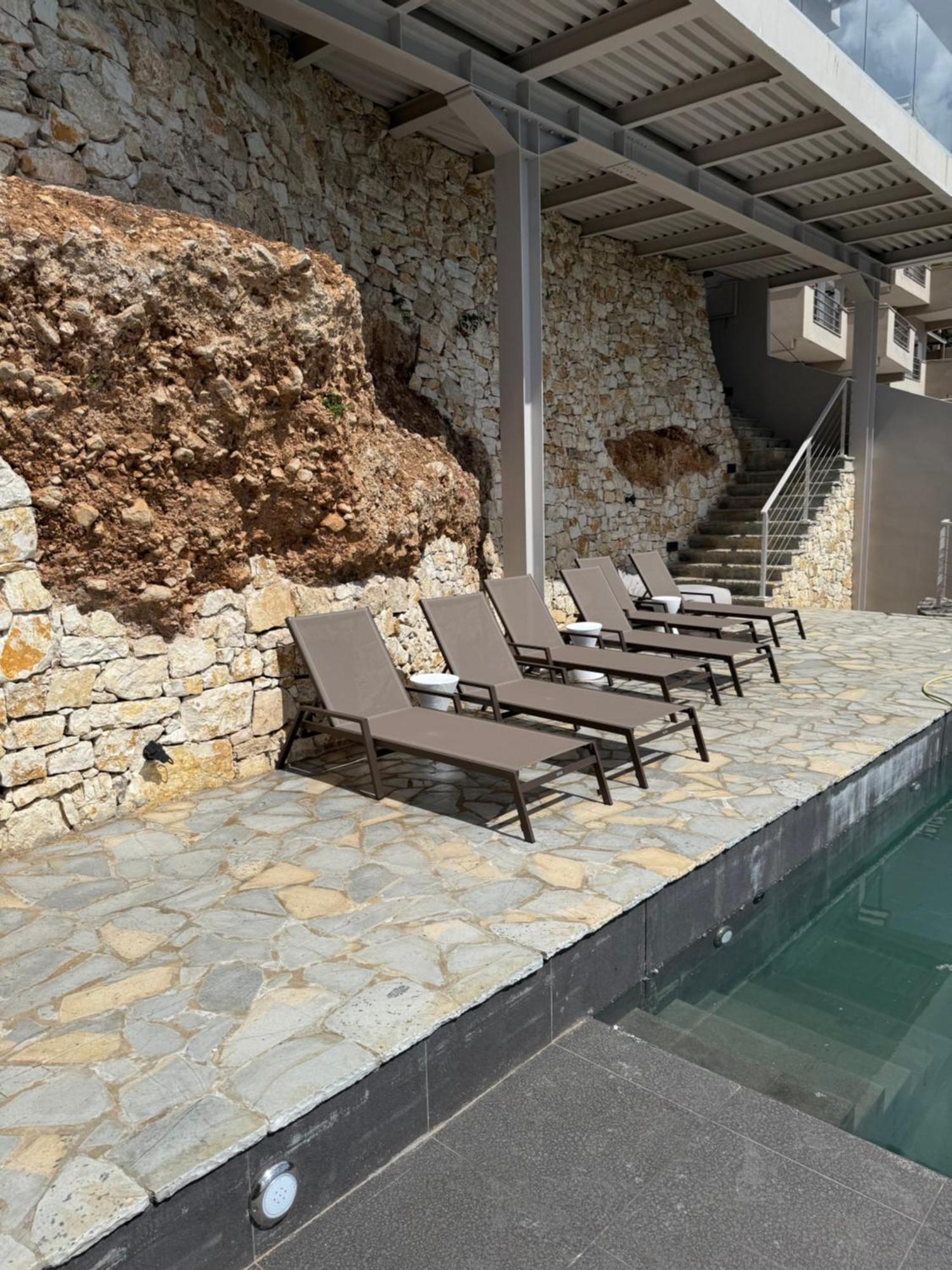 Villa Ellysian Shores Beachfront Glyfa