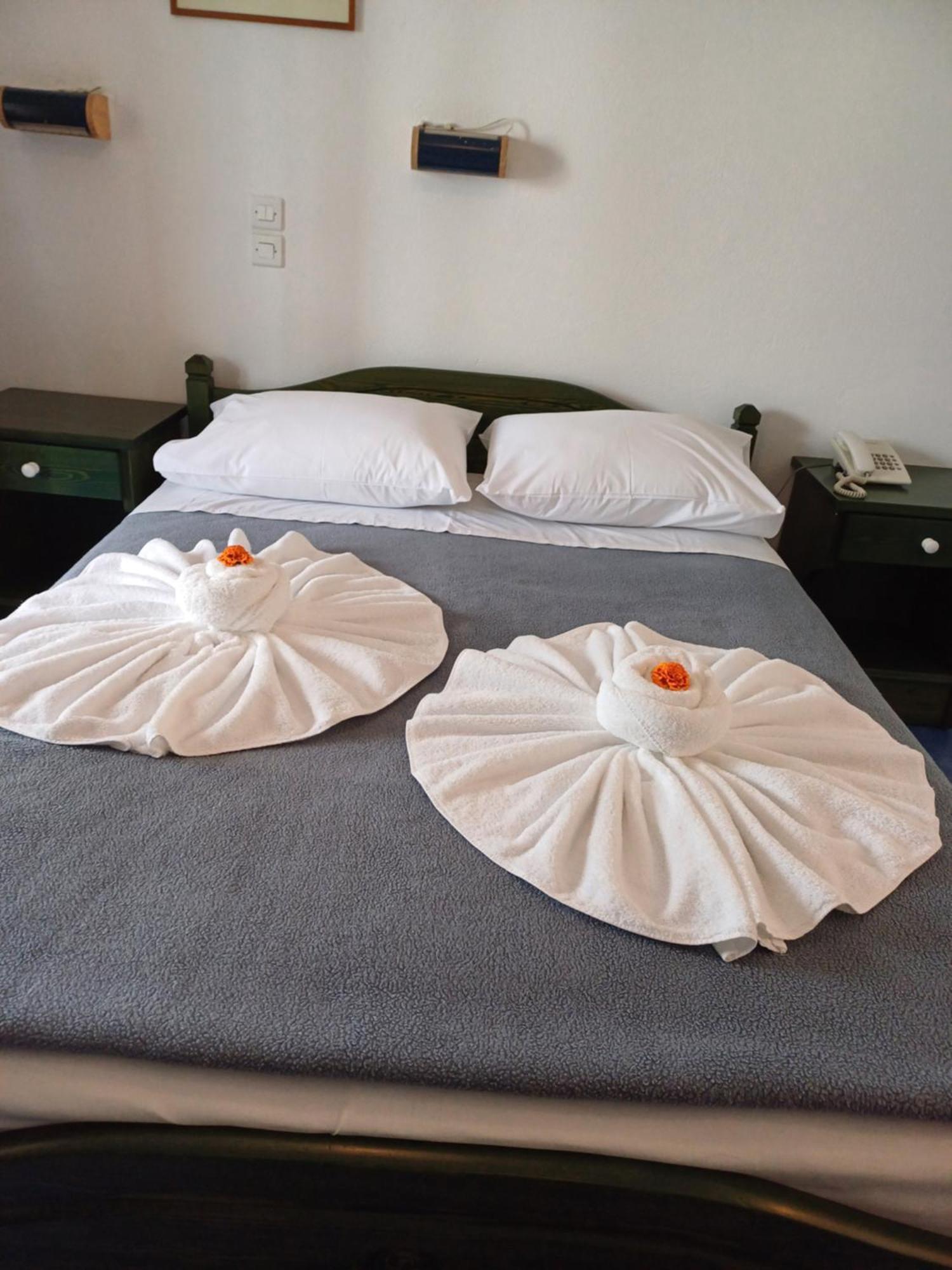 Siroco's And Aparthotel 3*