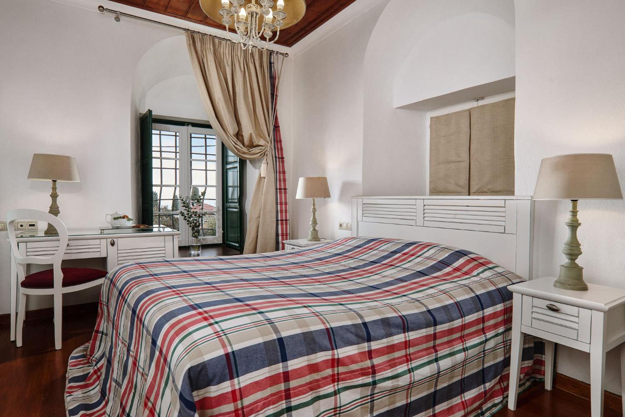 Hotel Despotiko 4*