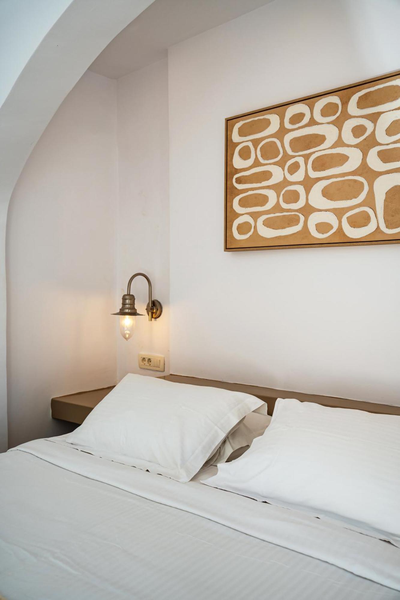 Aparthotel Mardanza Krokos Imerovigli (Santorini)