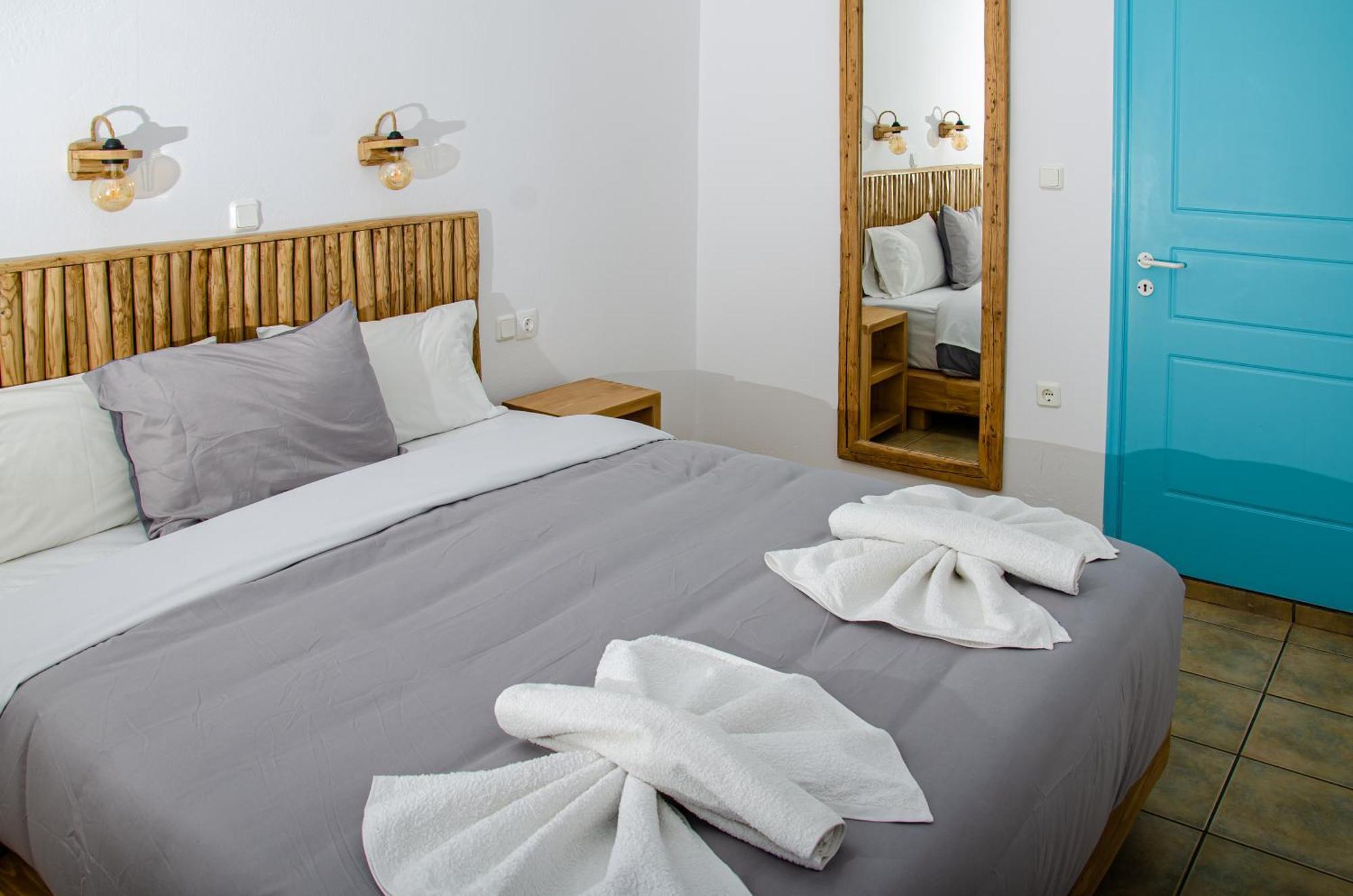 Livadia Aparthotel *