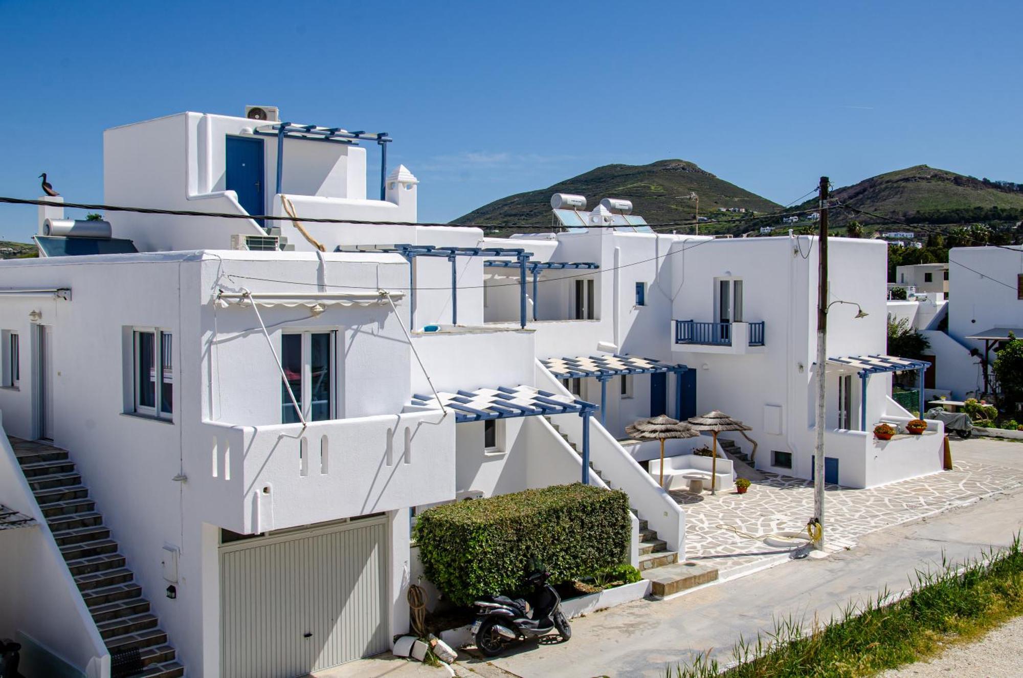 Livadia Aparthotel Parikia (Paros)